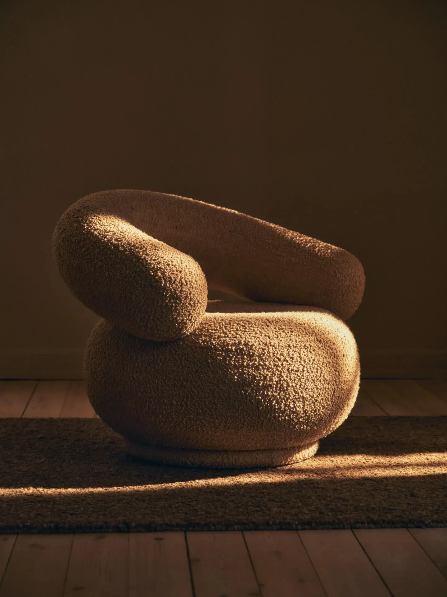 Orbo Lounge Chair - Natural, Raw Bouclé alternate view