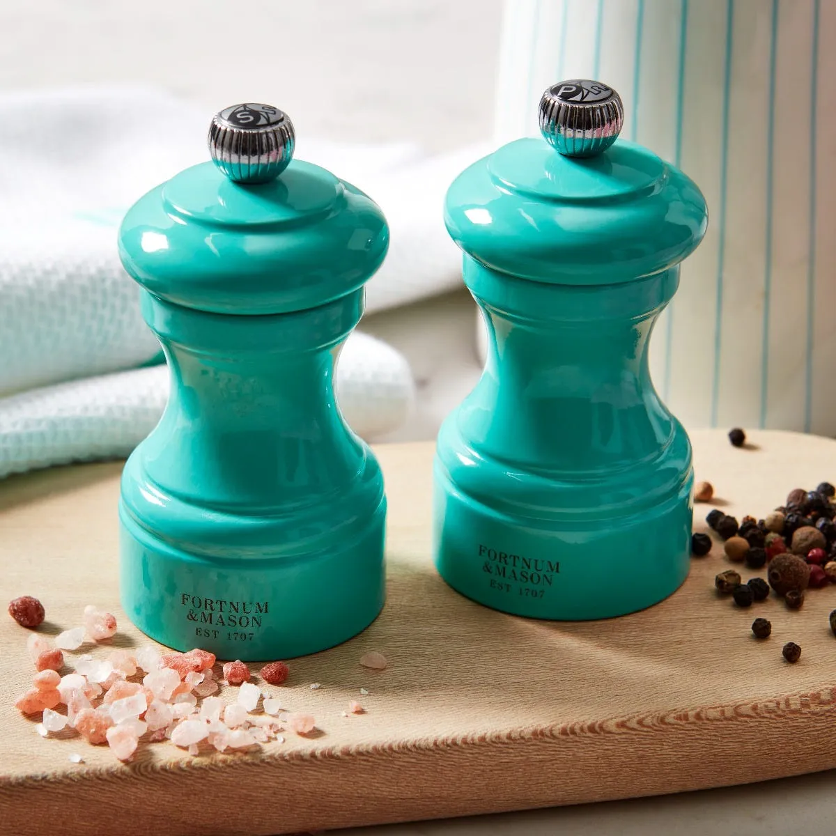 Peugeot Bistro Pepper Mill - Eau de Nil, Beechwood product