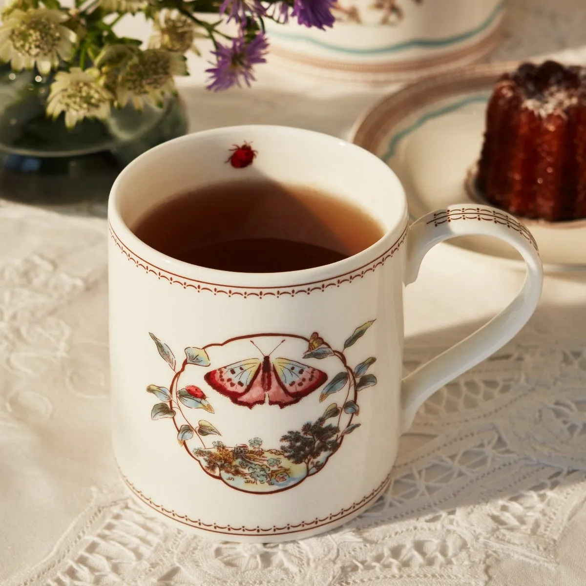 Wild Garden Scenic Frame Mug - Fine Bone China product