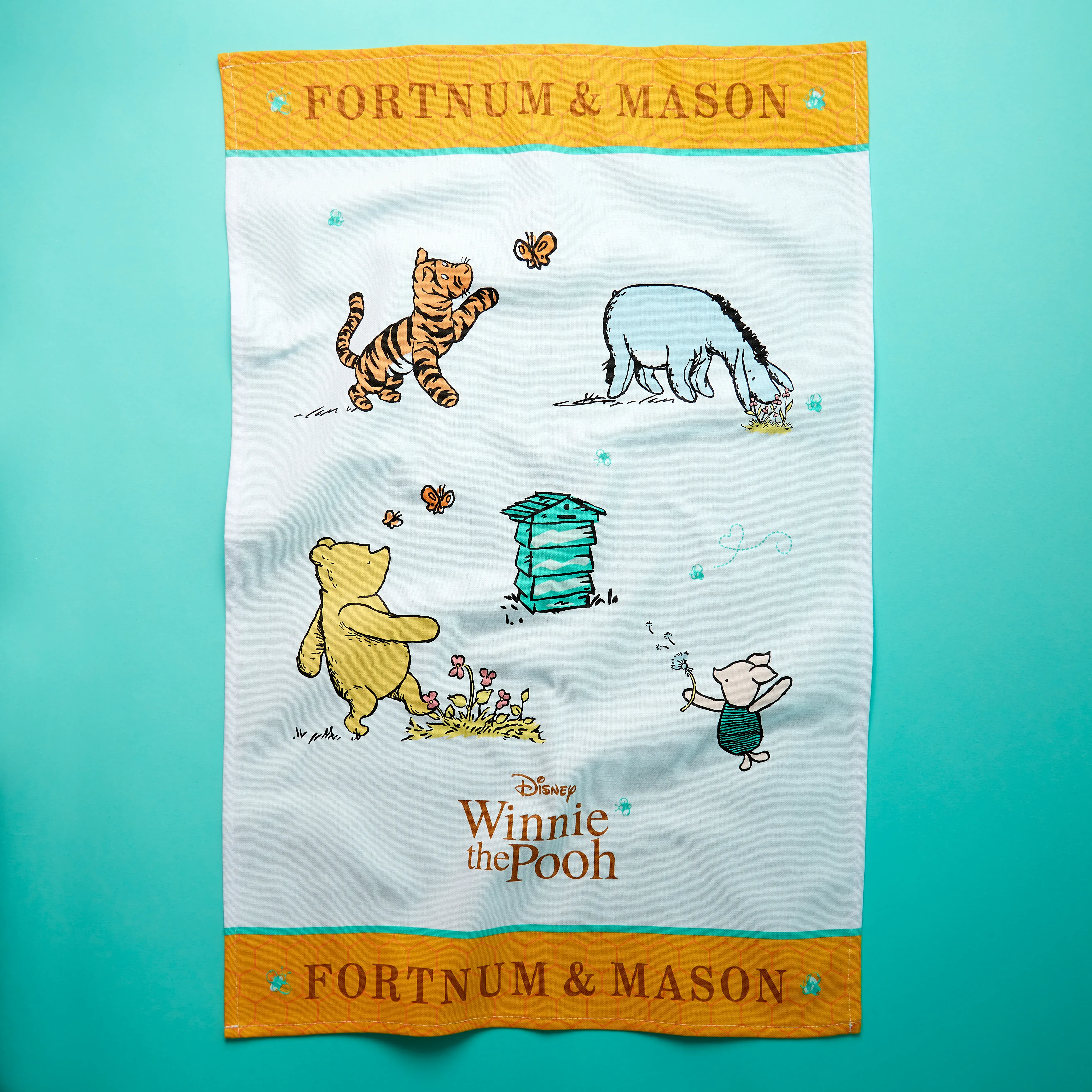 Disney Winnie the Pooh & Friends Tea Towel - Cotton product