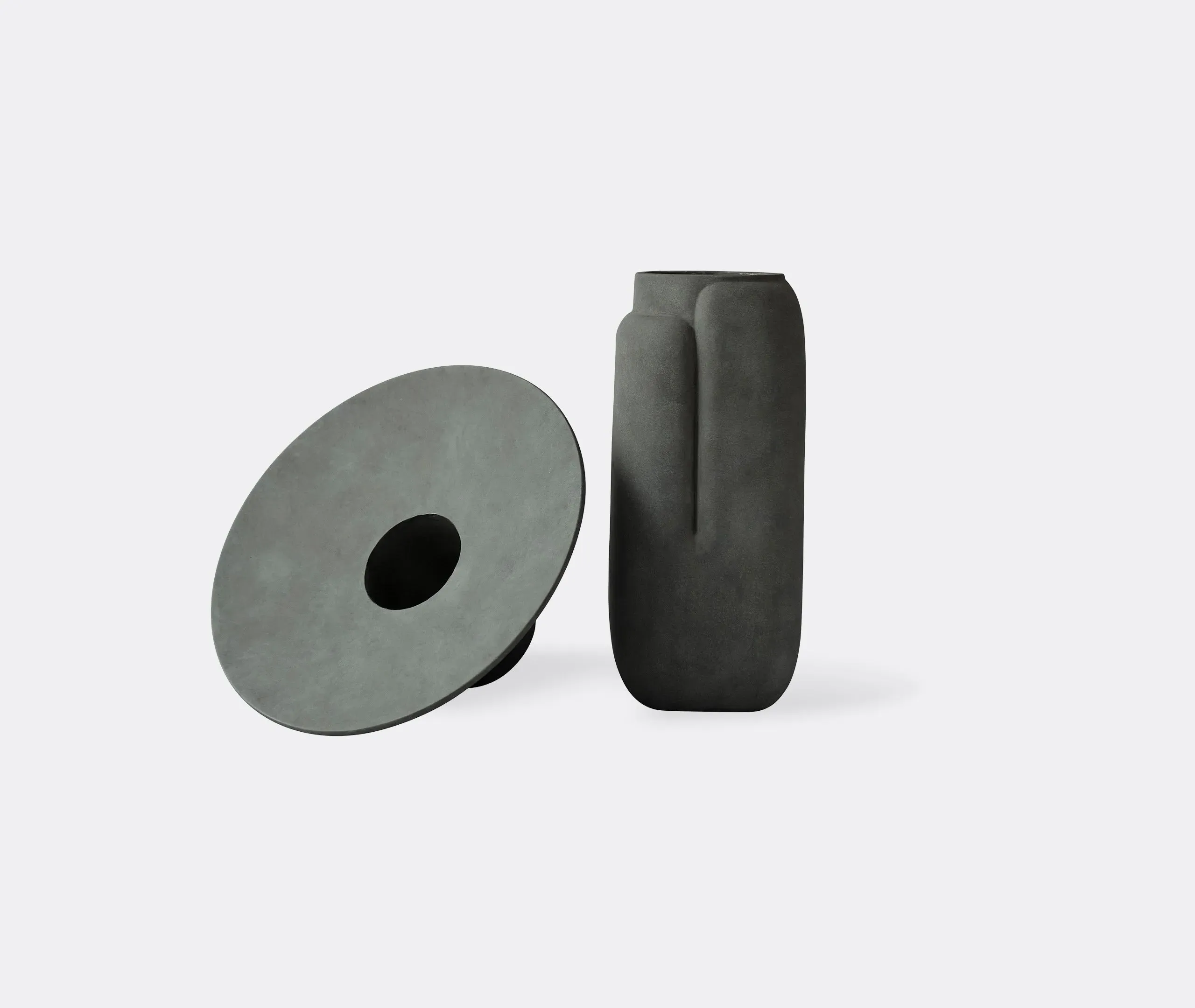 Bourgeon Vase with Platform - Dark Grey, Ceramic