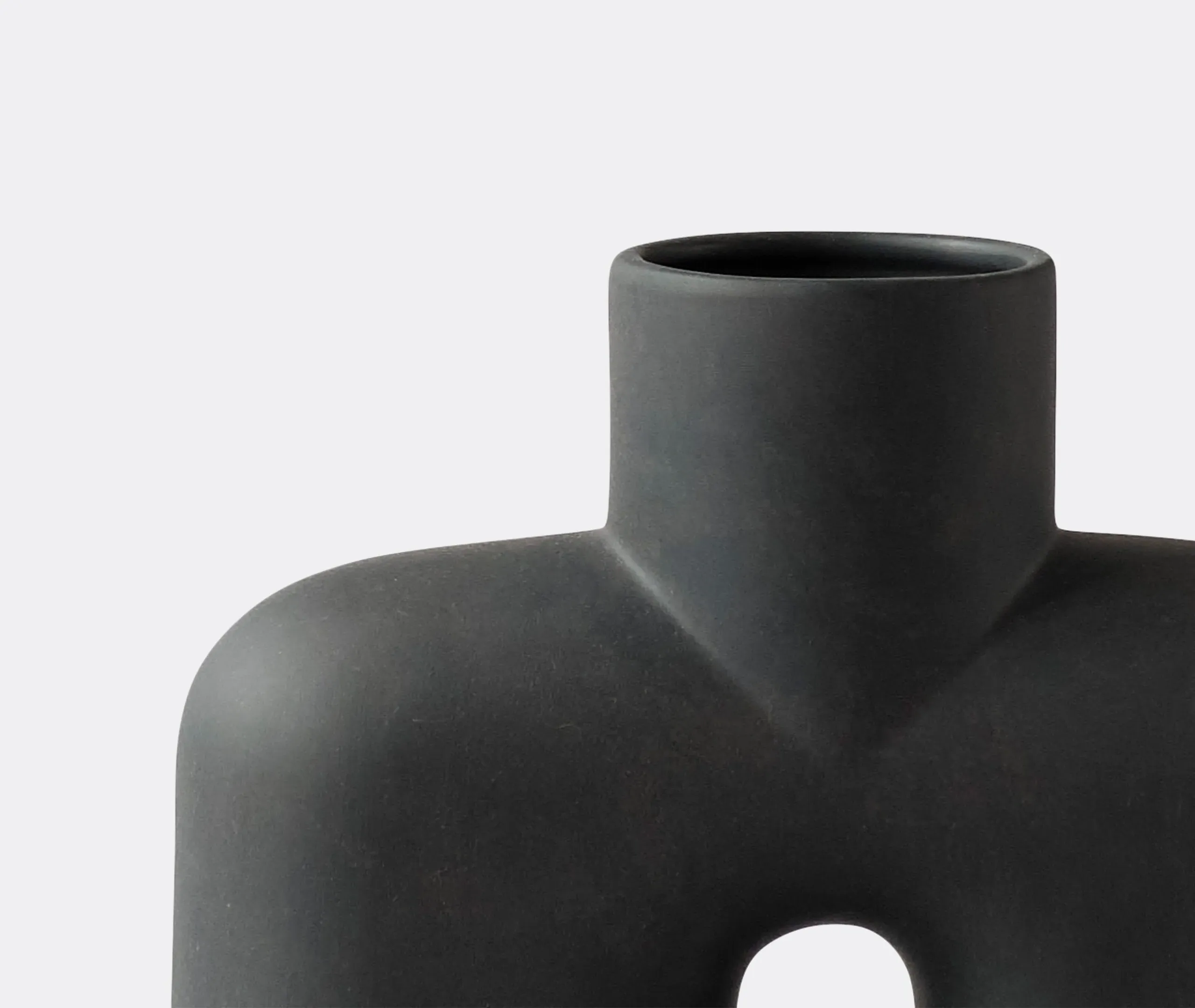 Medium Cobra Uno Vase - Coffee, Ceramic