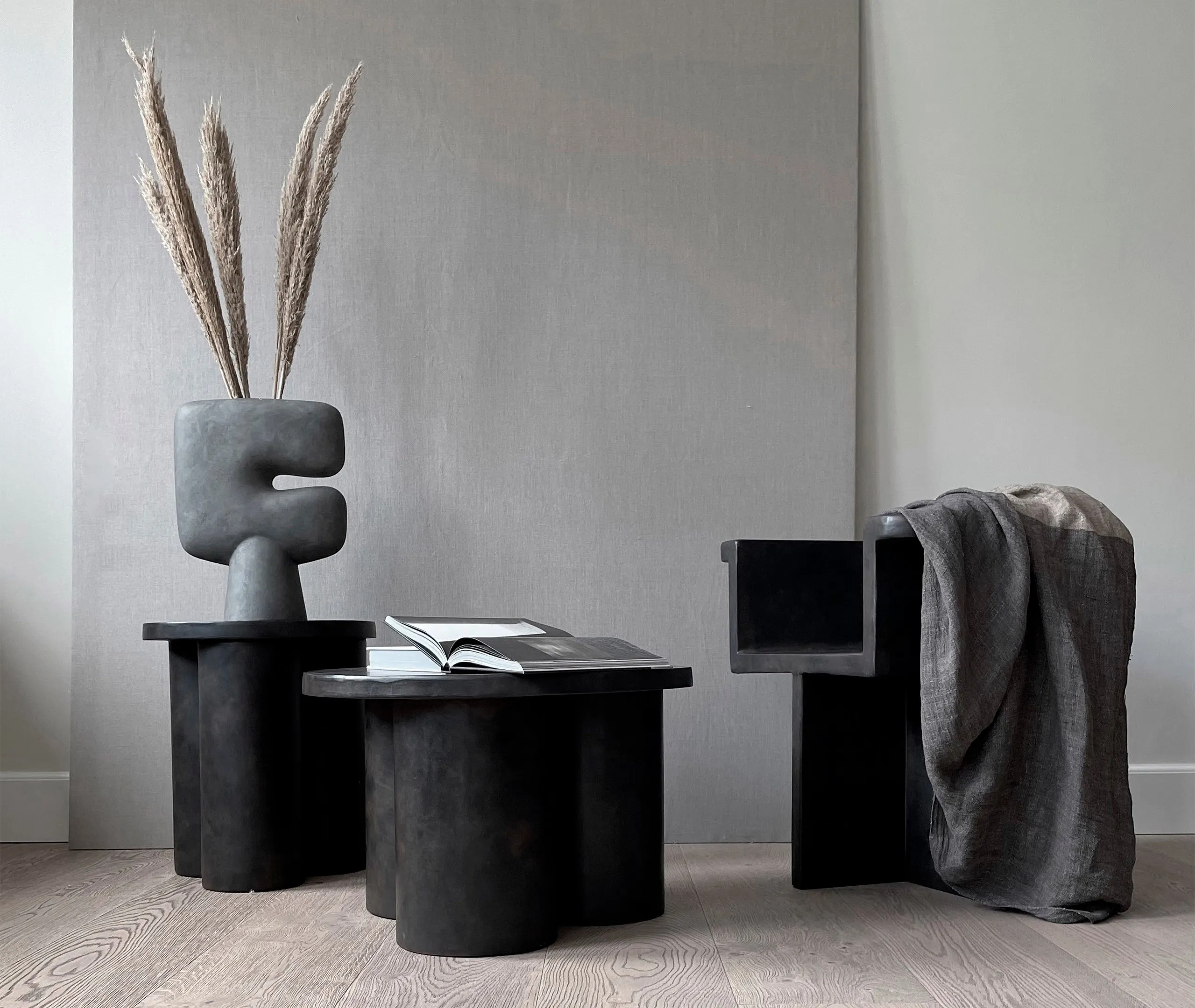 Round Coffee Table - Coffee, Fibre Concrete