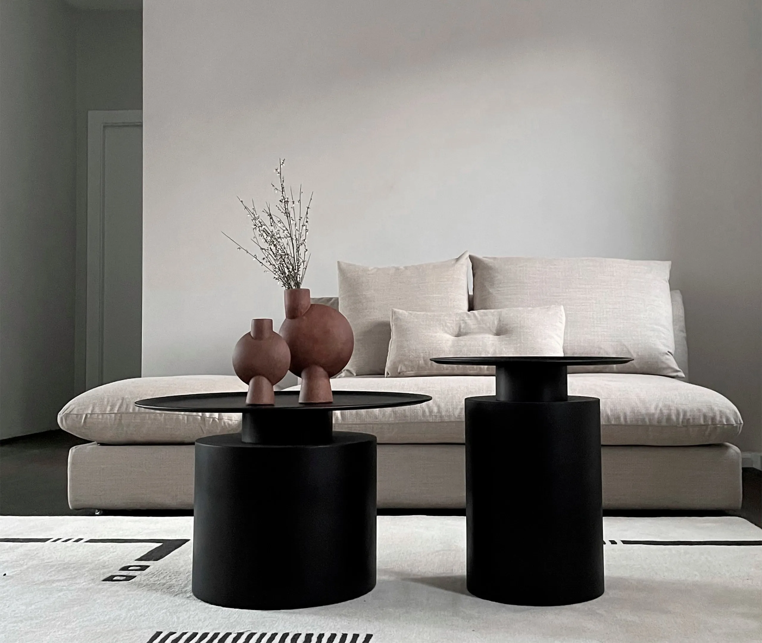 Tall Console Table Art Deco Style - Black, Metal