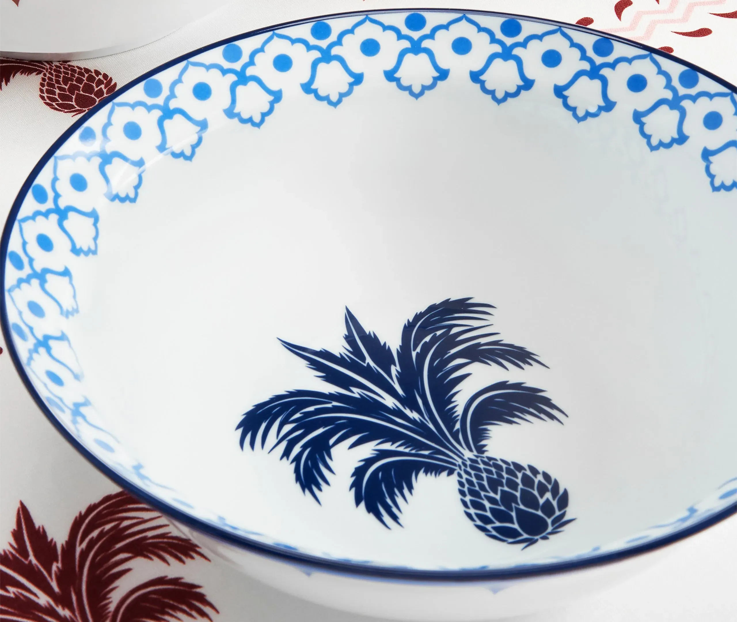 Salad Bowl with Pineapple Emblem - Blue