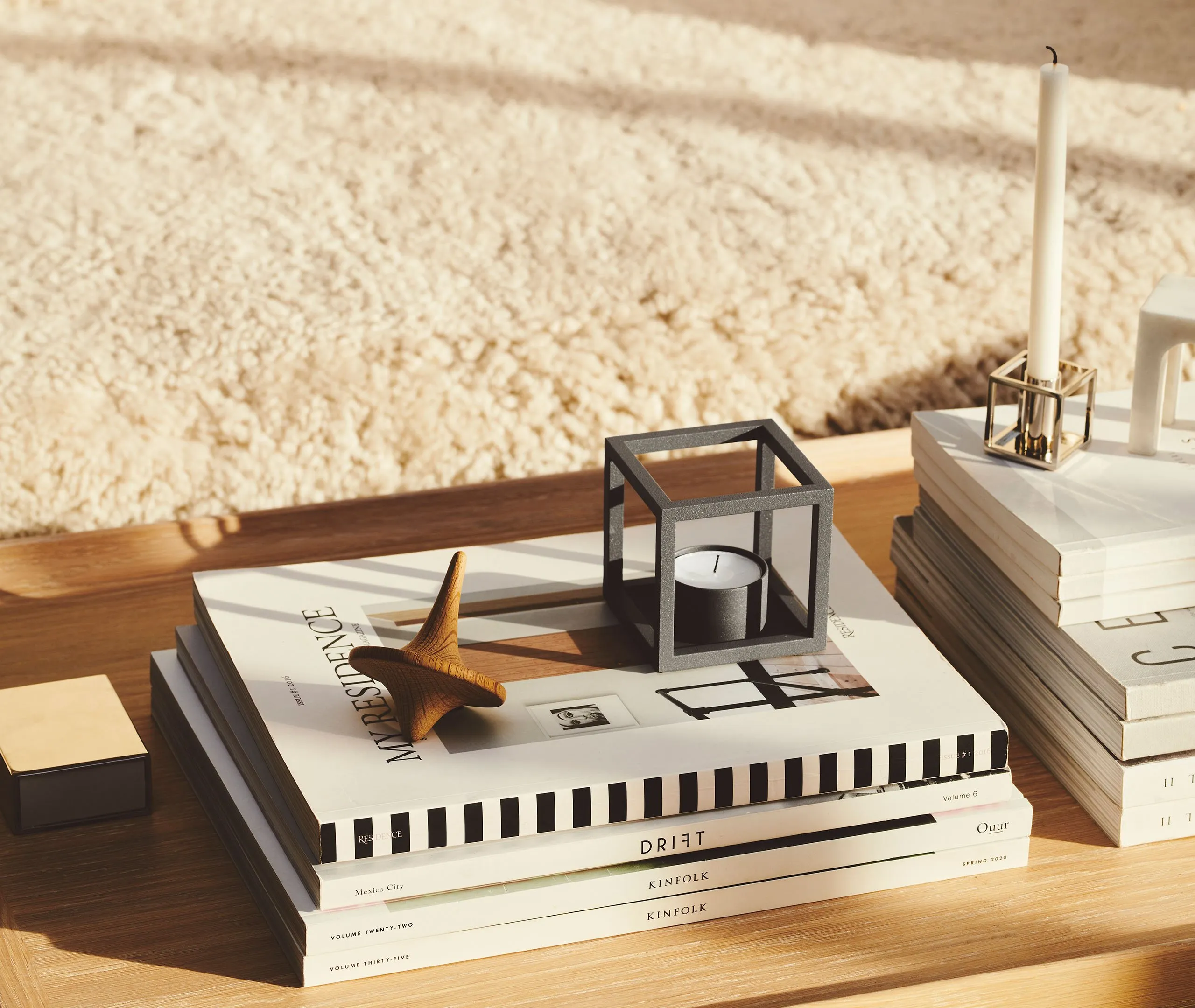 Kubus T Tealight Holder - Black