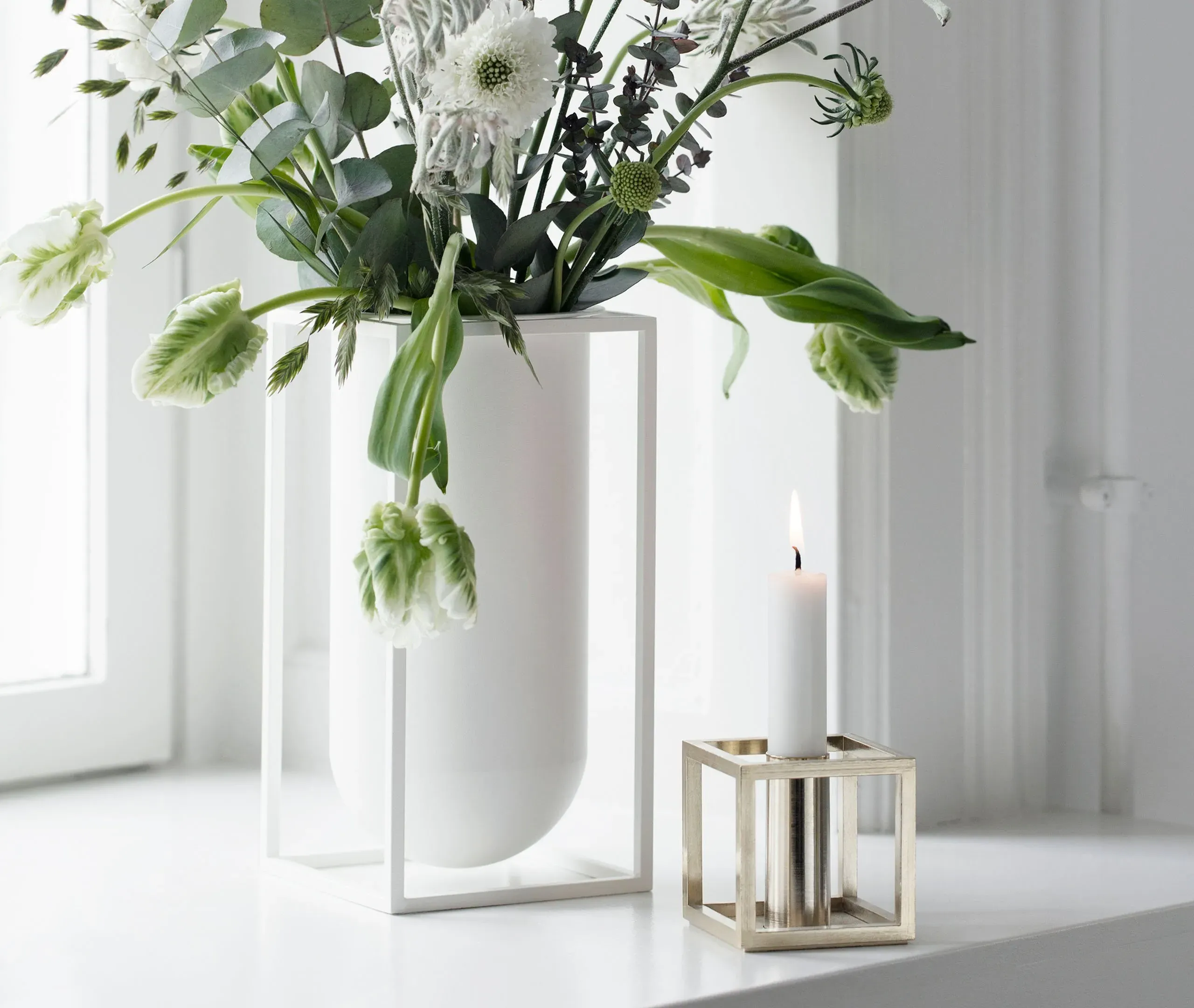 Kubus Vase with Geometric Design - White, Metal
