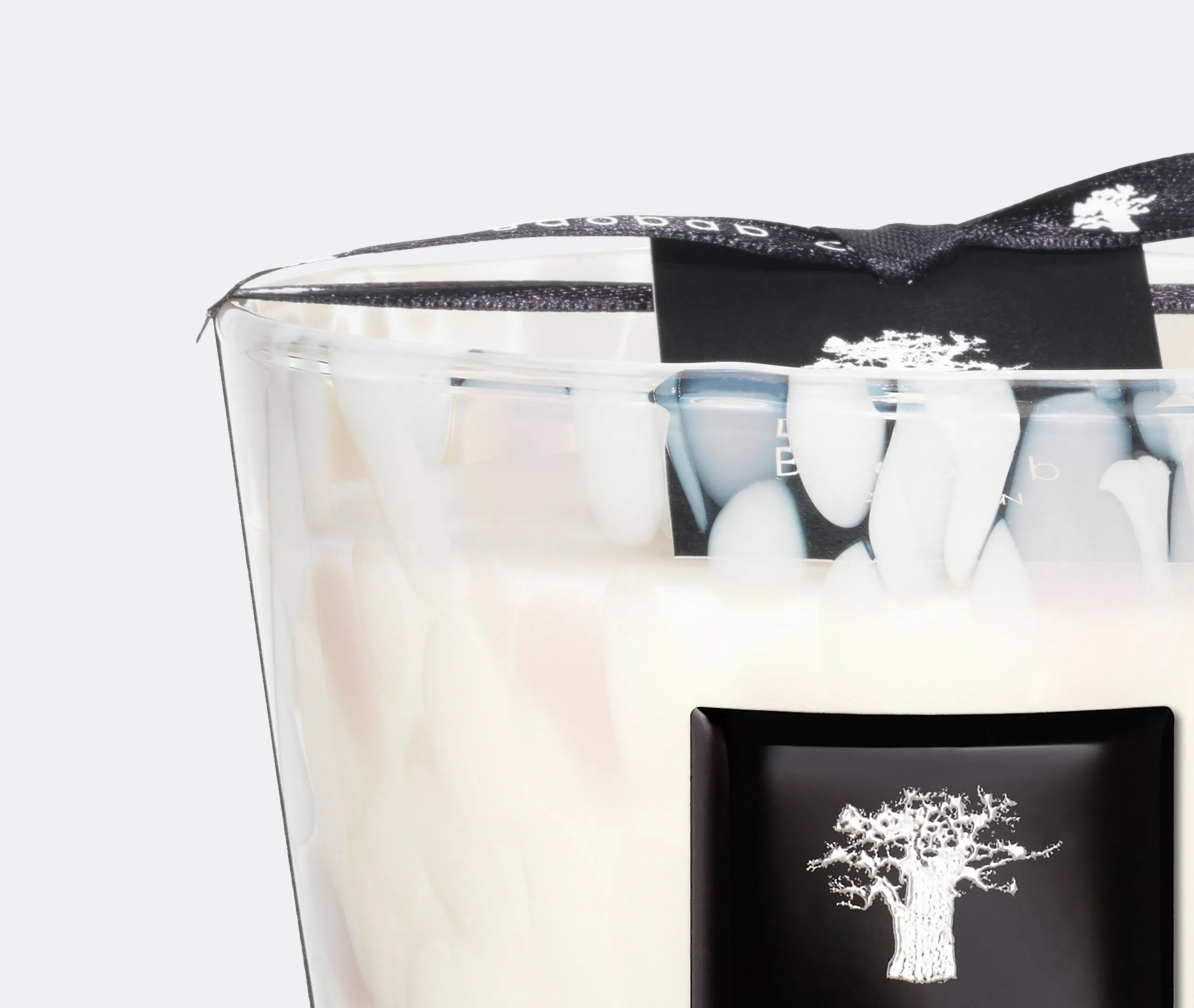 Pearls White Small Scented Candle - White, Glass
