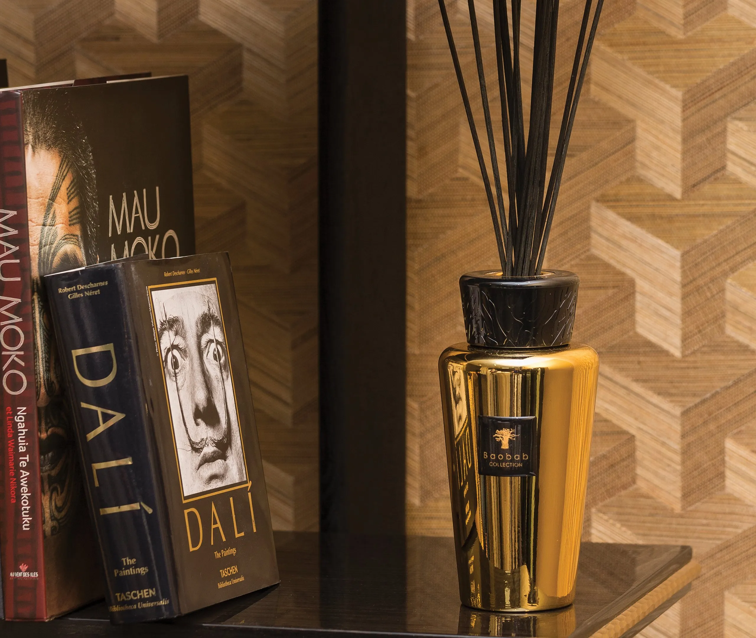 Scent Diffuser with Root Motif - Gold, Glass