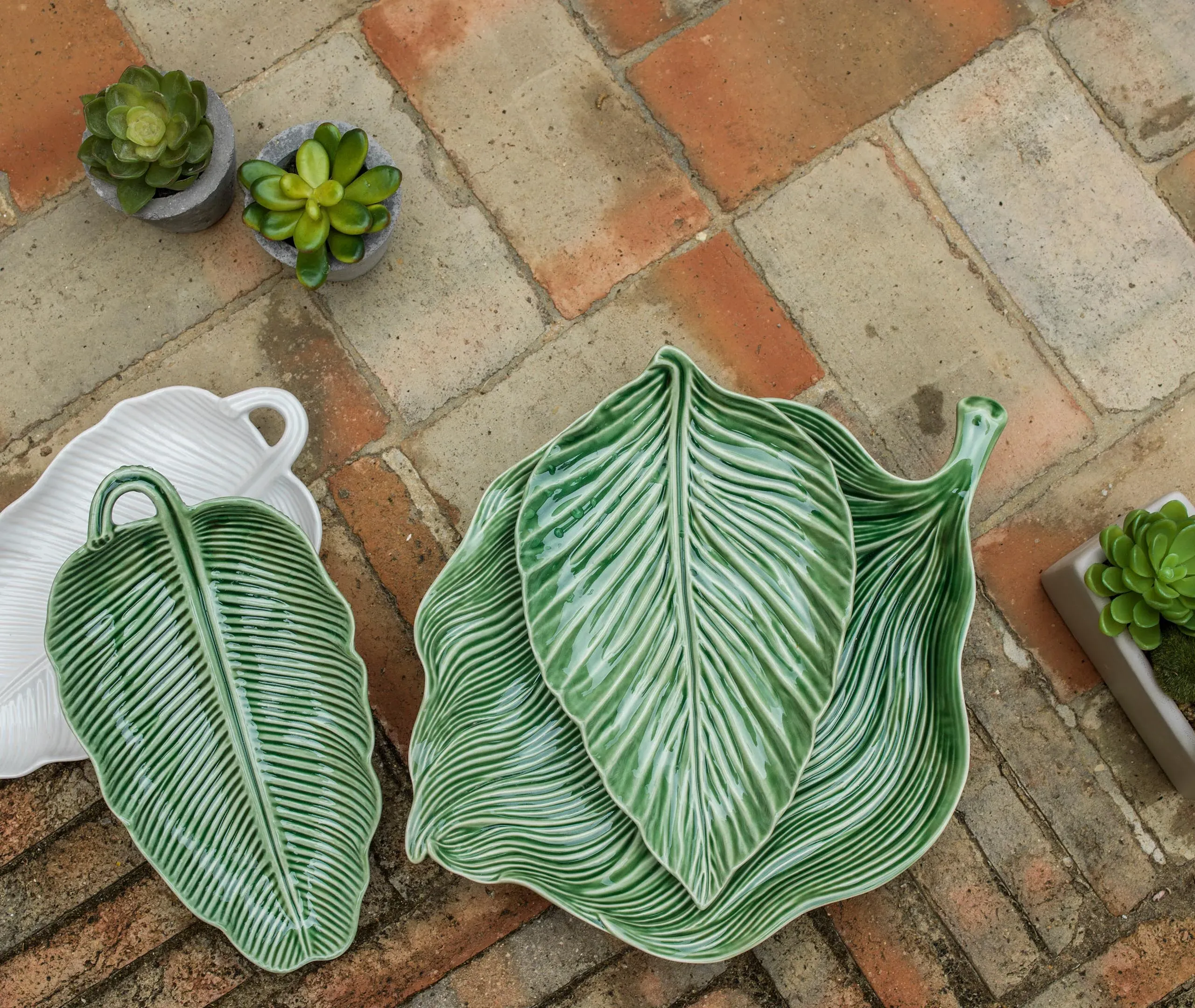 Leaf-Shaped Platter - Green, Ceramic