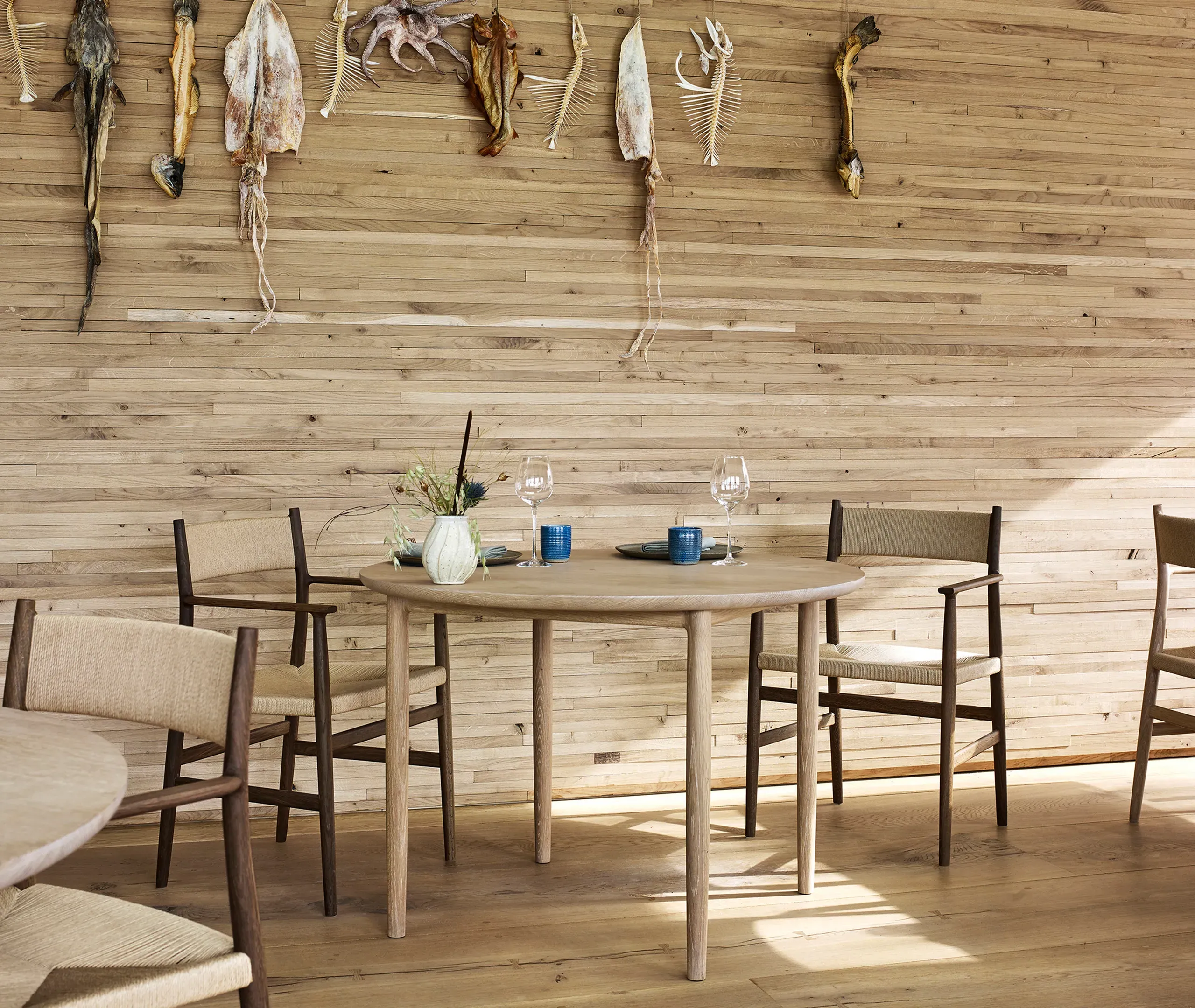 Arv Dining Table - Natural, Oak