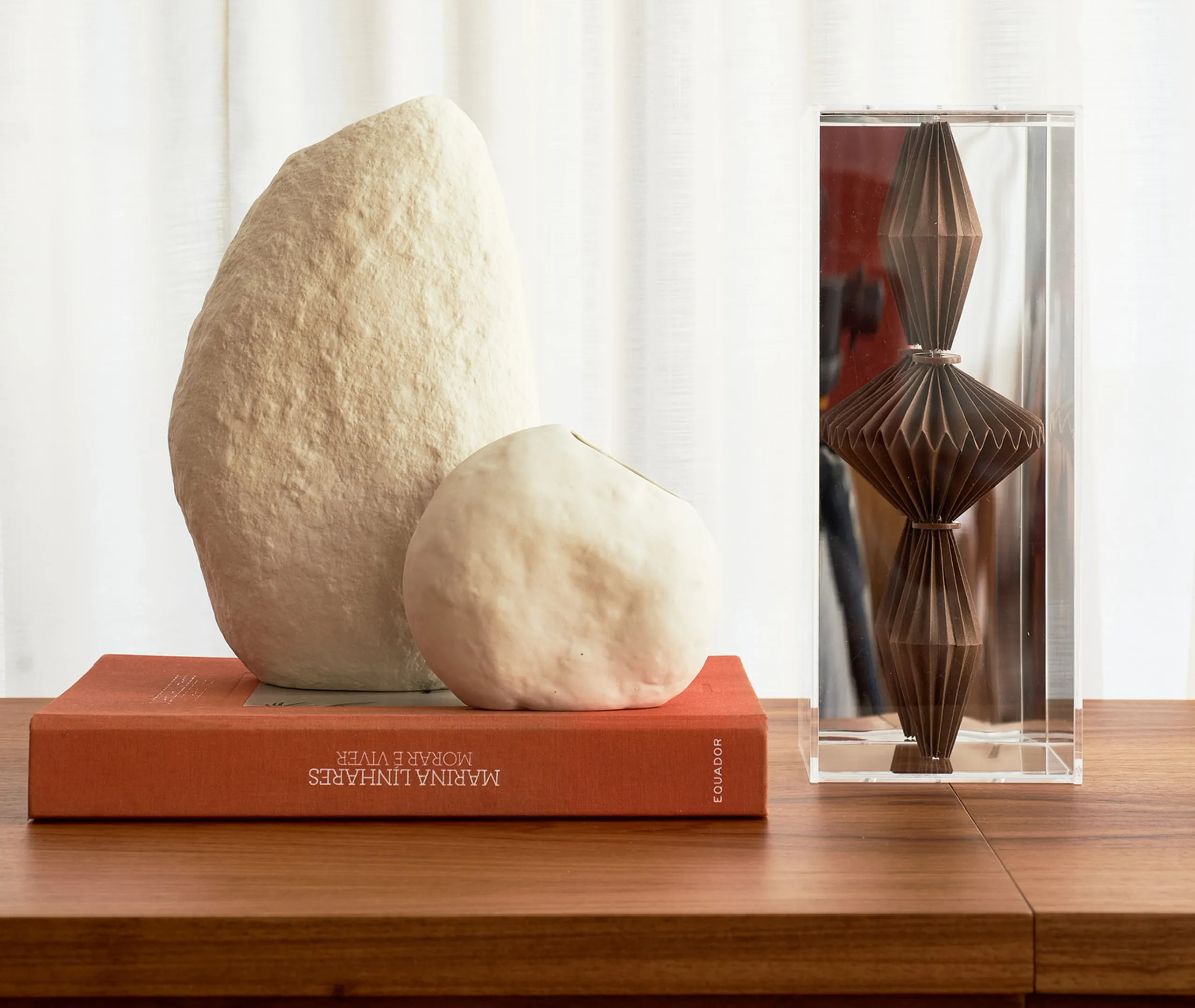 Double Triballoon Joia Sculpture - Brown