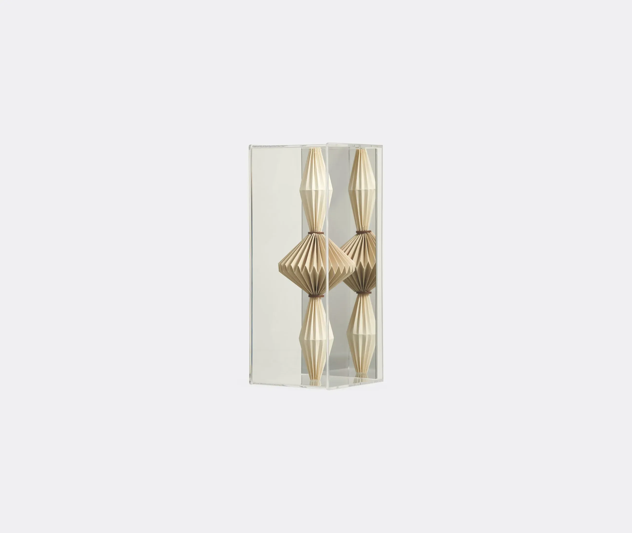 Double Triballoon Sculpture - Off White, Paper