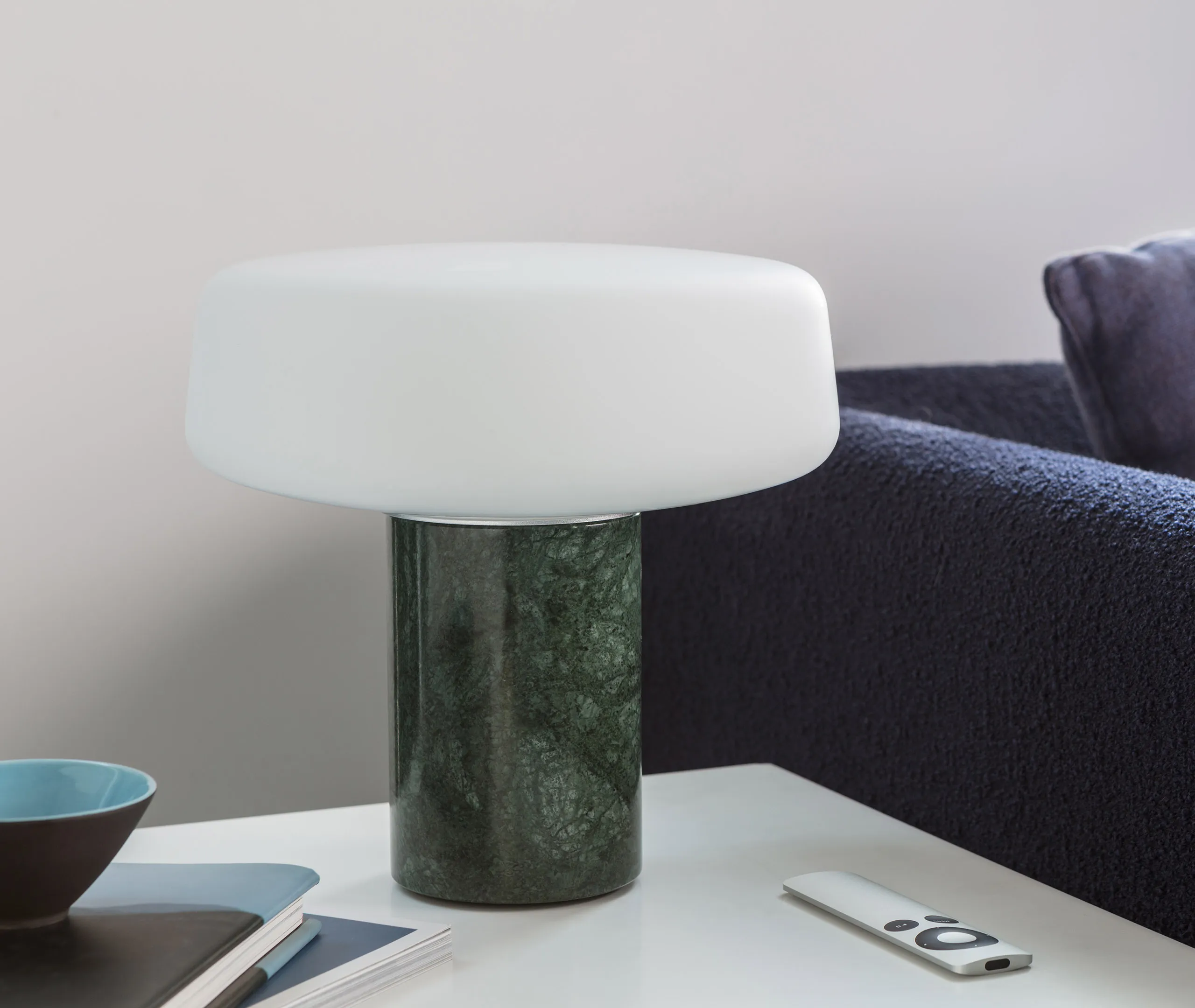 Solid Small Table Light US Plug - Serpentine Marble