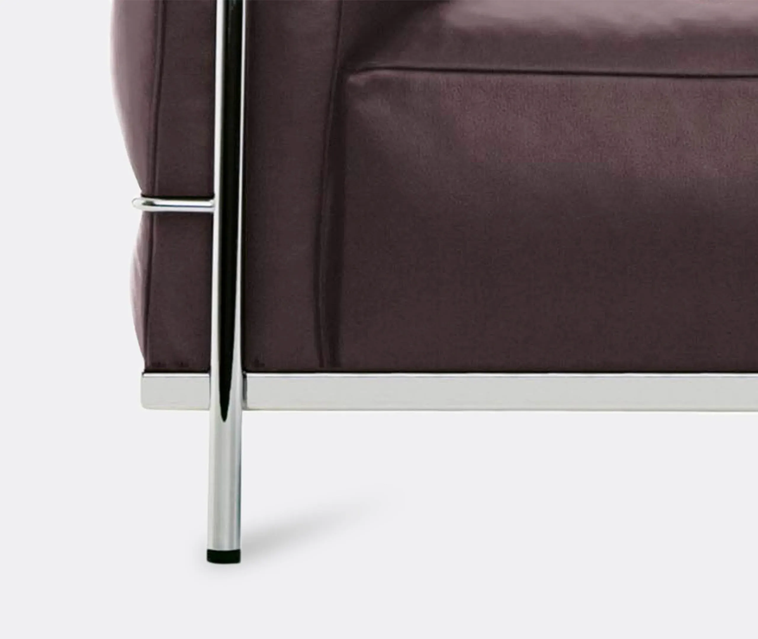 Grand Modele Padded Armchair - Brown, Leather