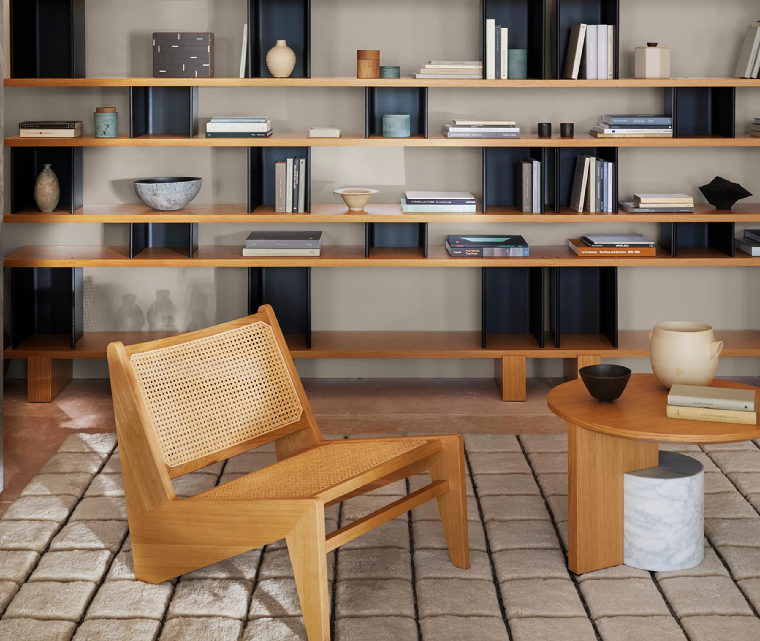 Kangaroo Chair - Brown, Teak