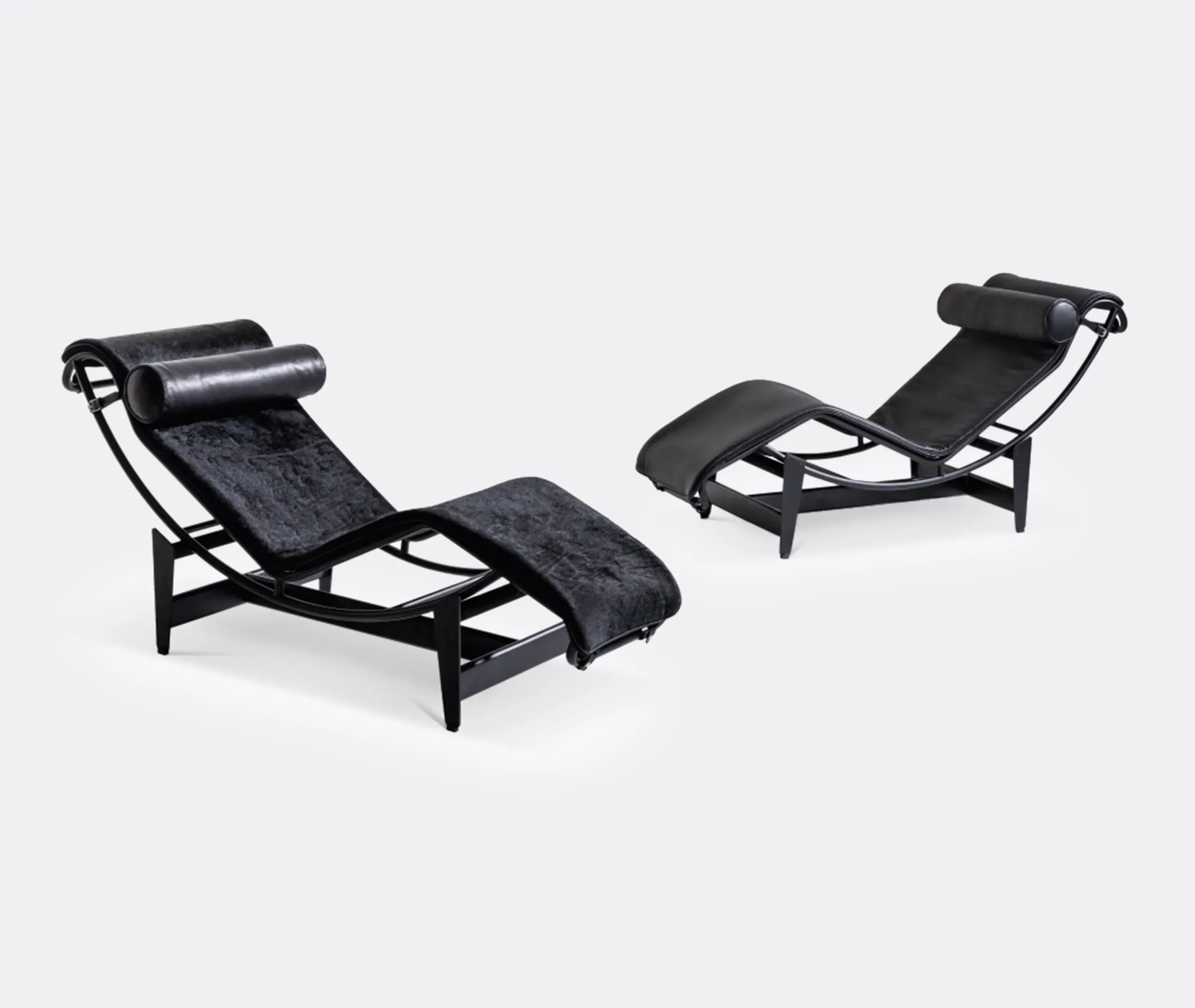 LC4 Chaise Longue with Adjustable Frame - Black