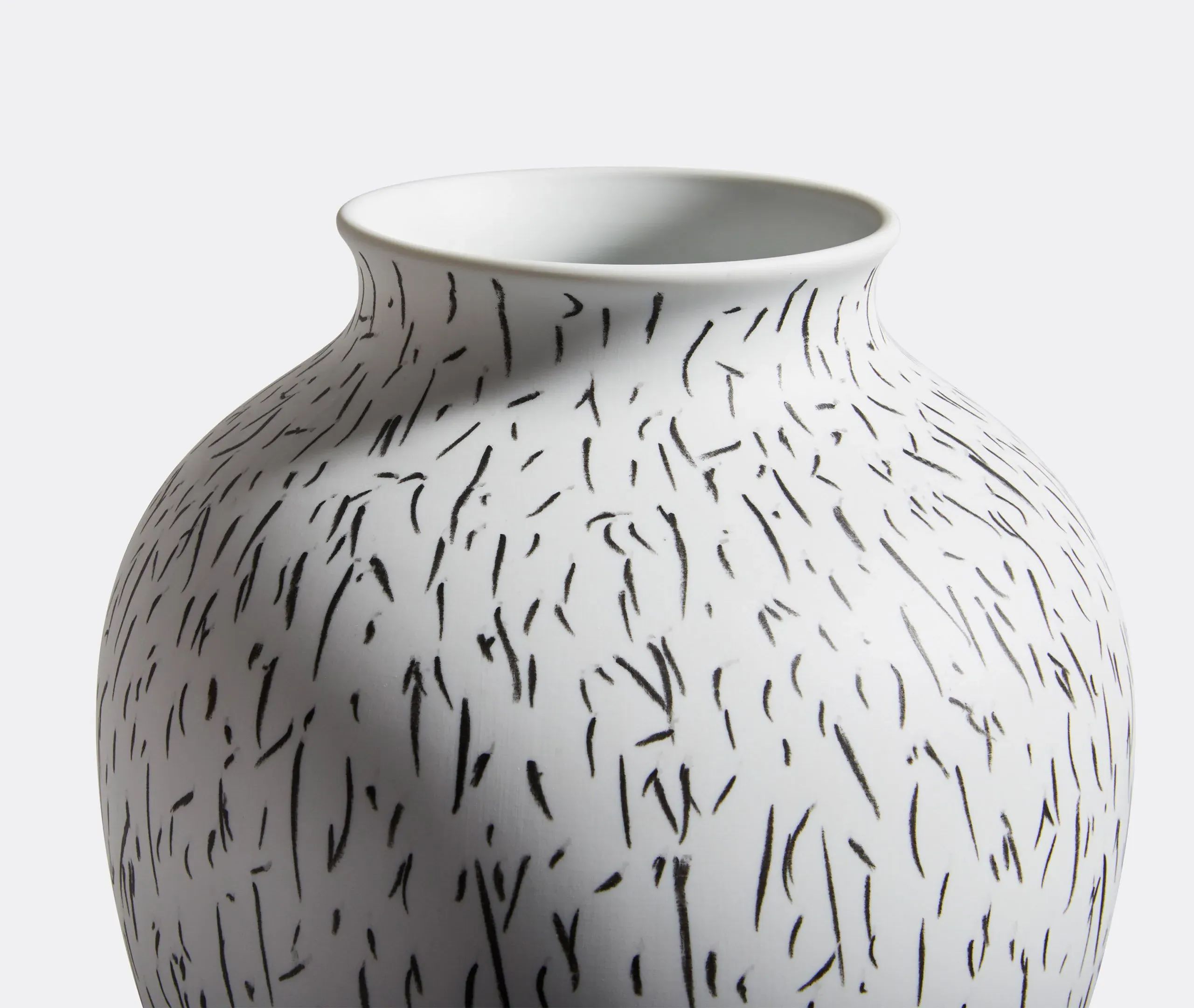 Wide Curved Vase - White, Porcelain