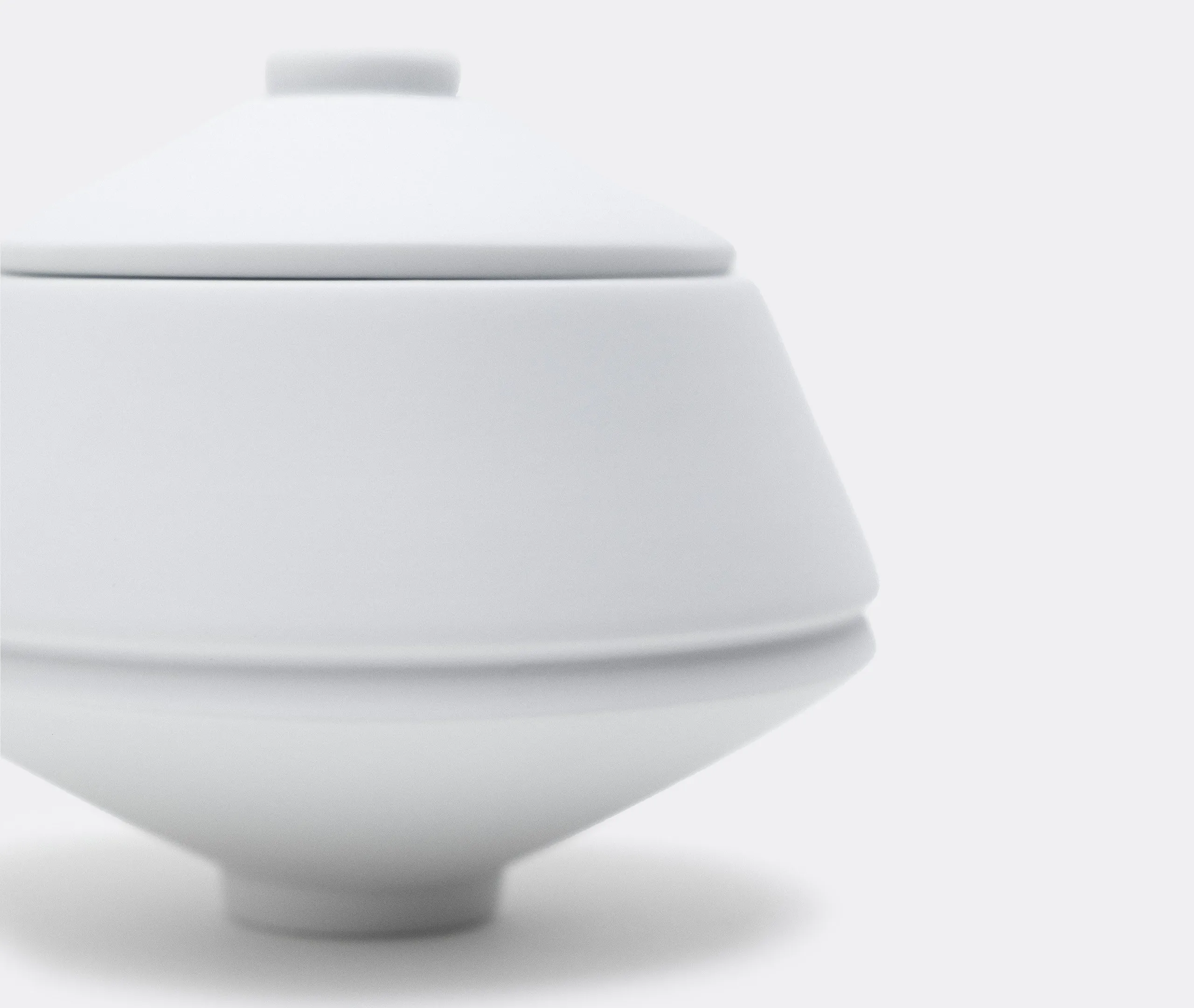 Circle Sugar Bowl - White, Porcelain