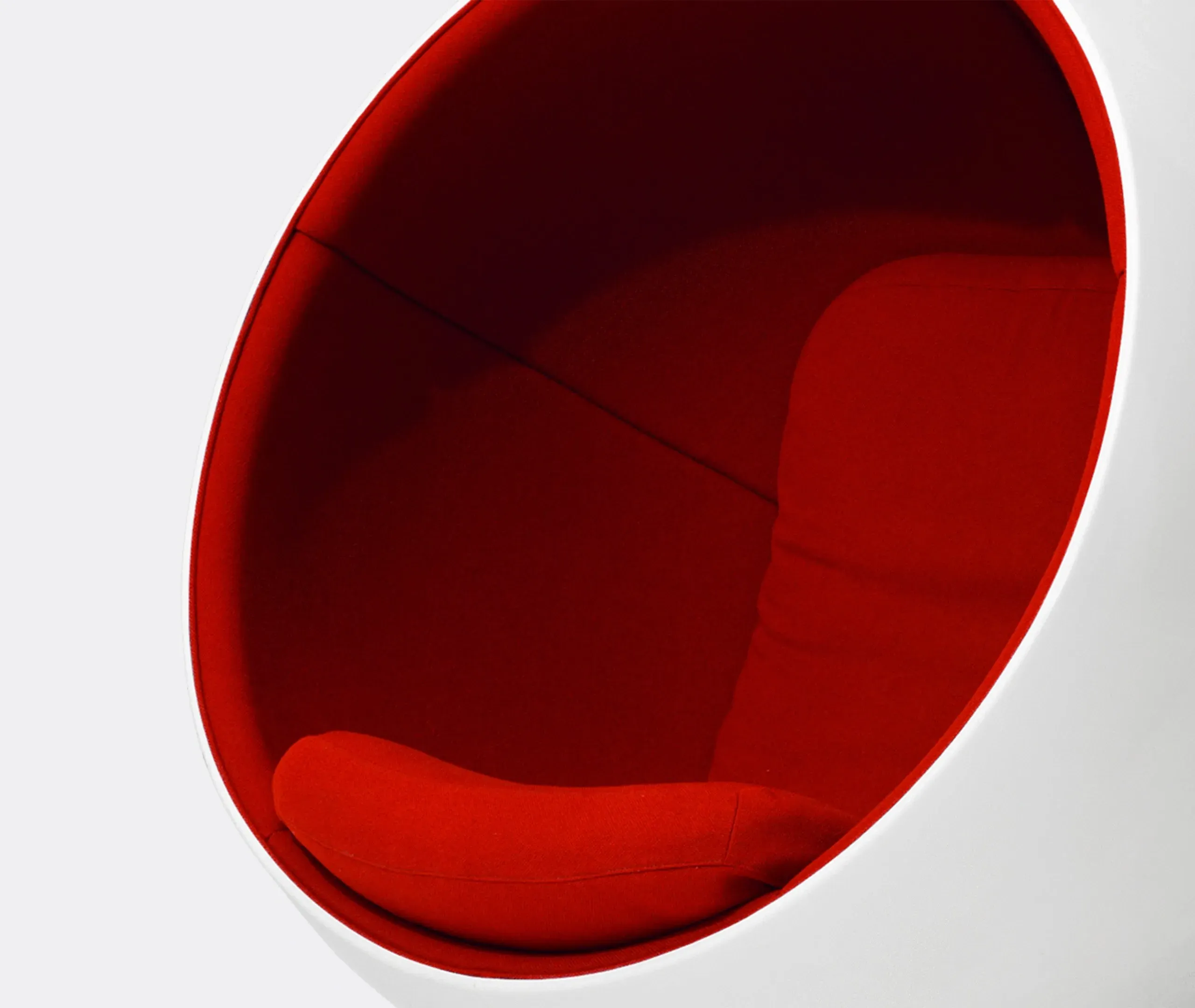 Ball Chair Spherical Accent Chair - Red, Glass Fibre