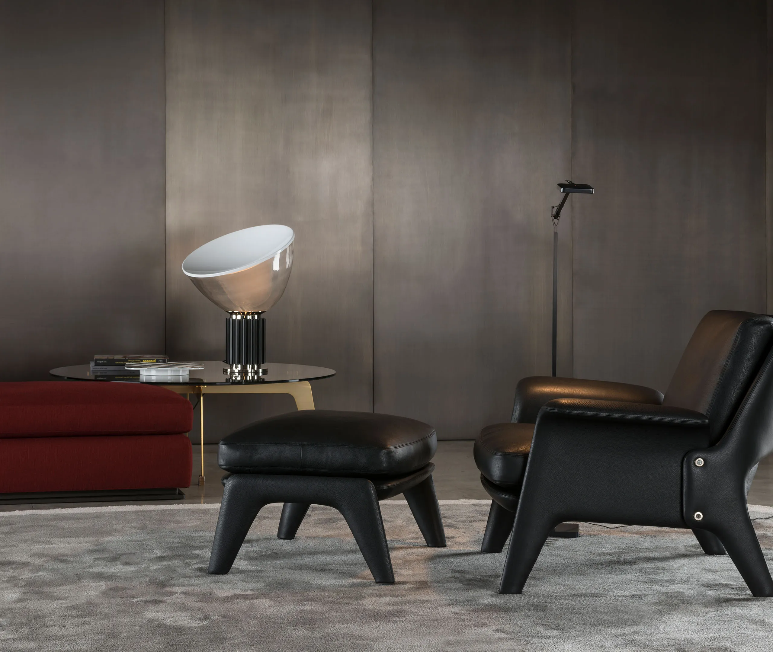 Taccia Table Lamp - Black