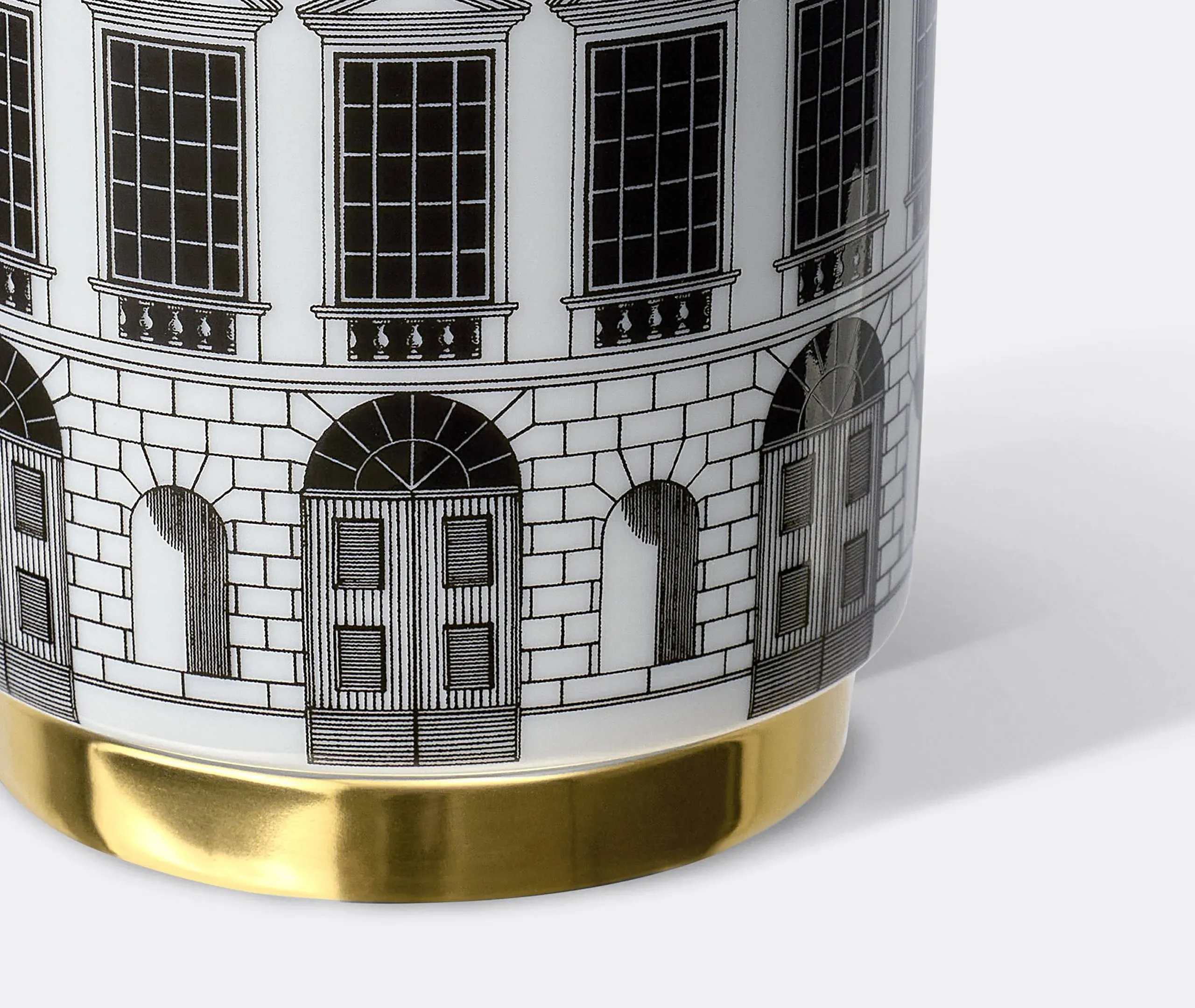 Architettura Scented Candle - Gold/Black/White