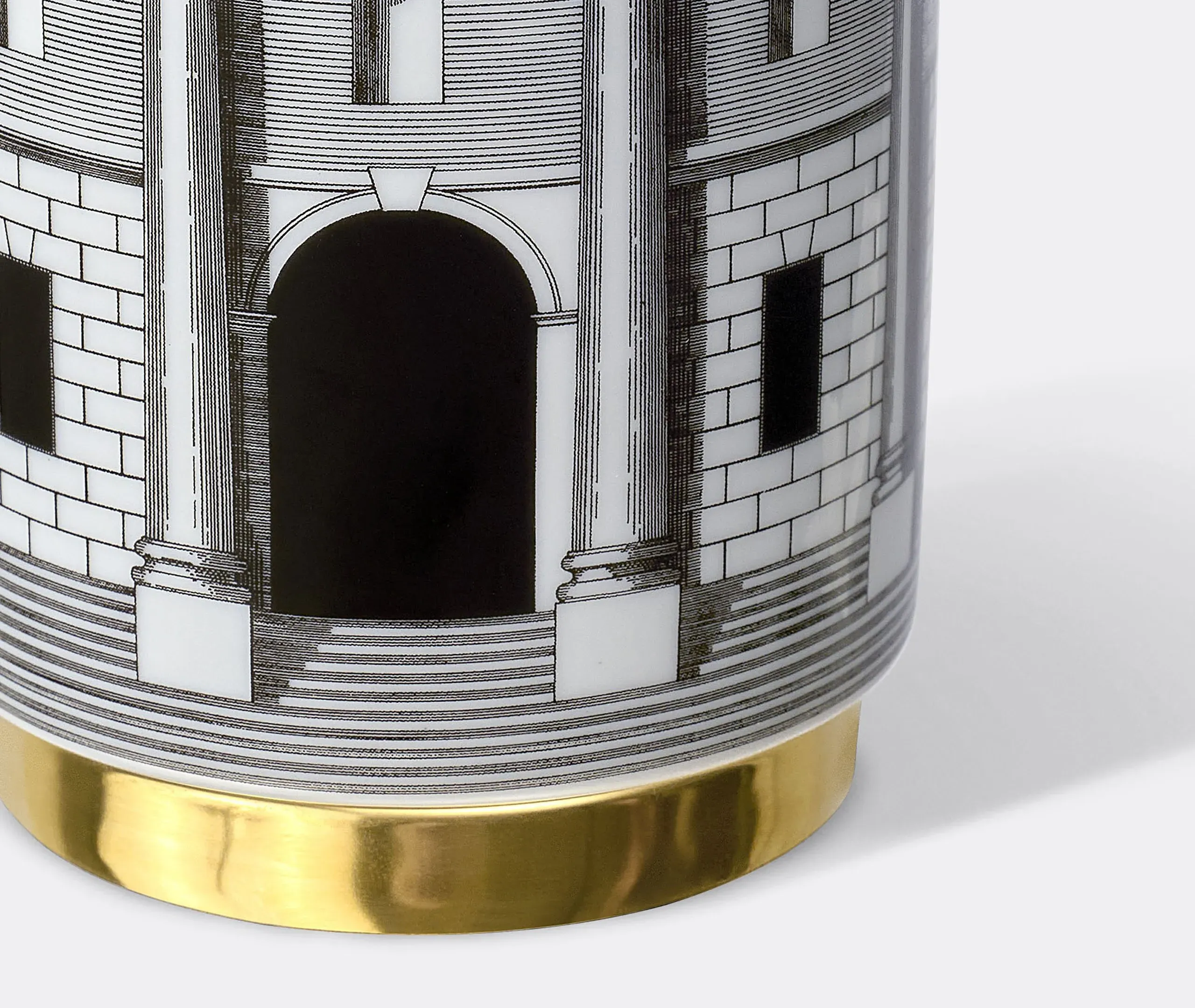 Casa Con Colonne Scented Candle - Gold/Black/White