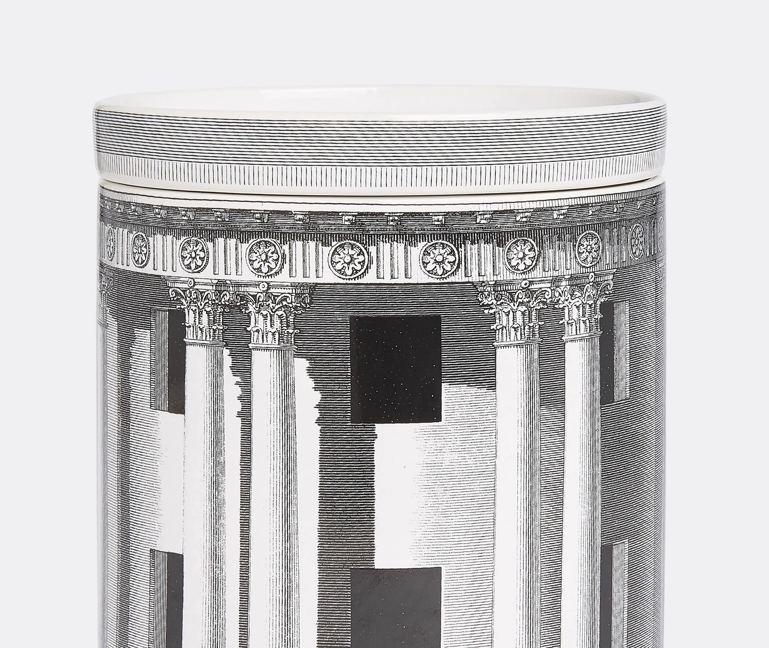 Nel Mentre Architettura Scented Candle - Black And White, Porcelain