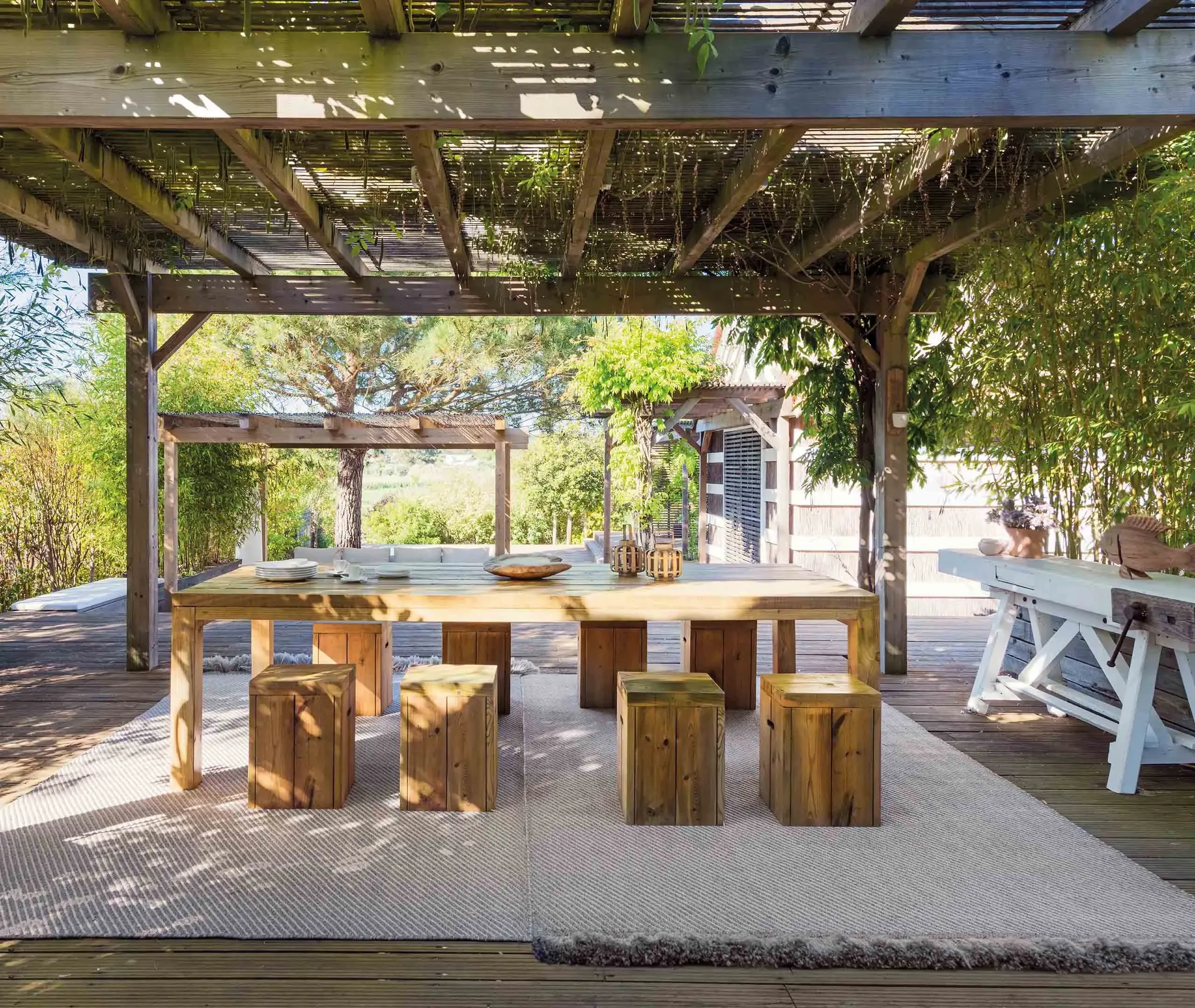 Diagonal Outdoor Rug - Almond, Polypropylene
