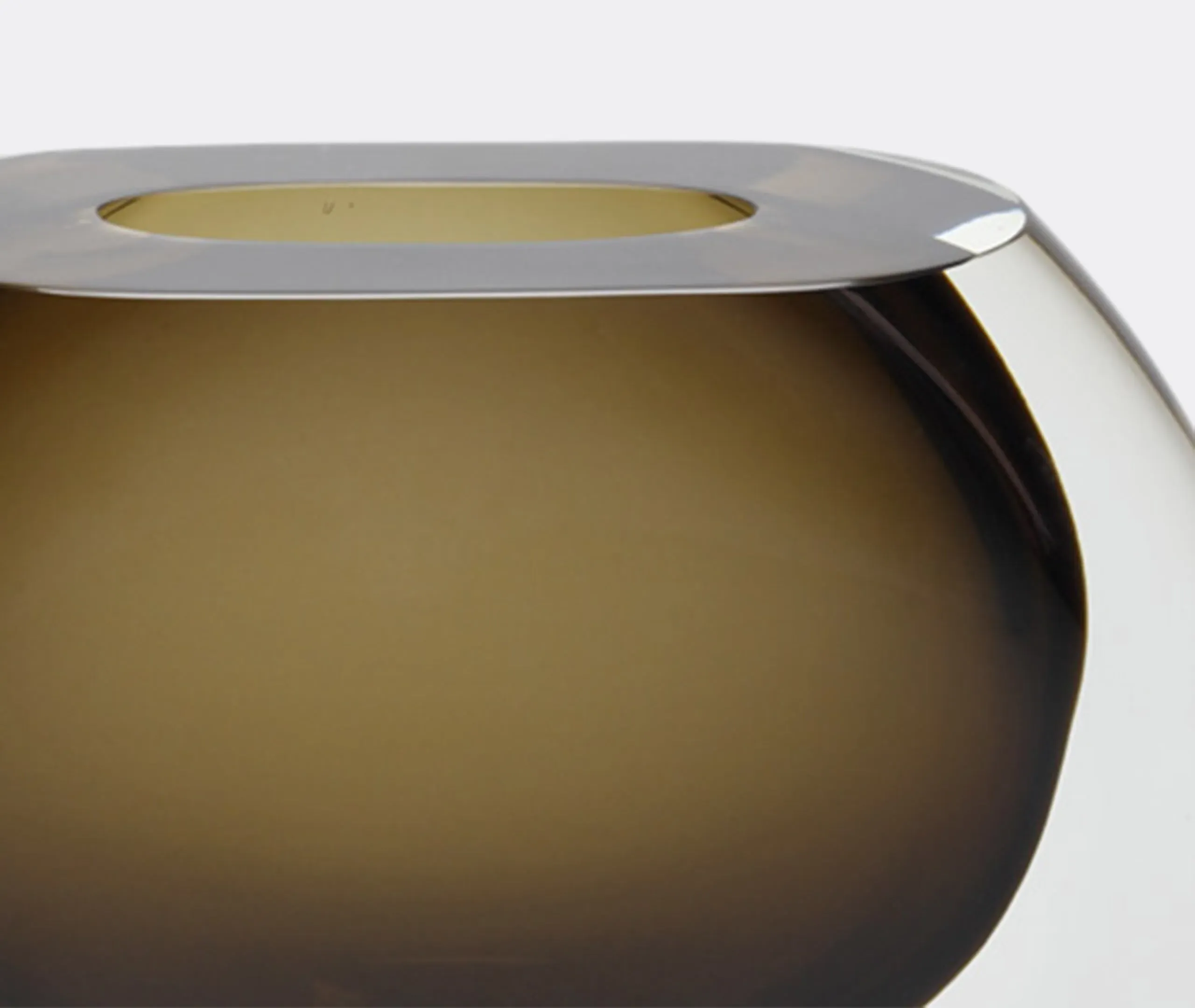 Round Vase - Fumé, Glass