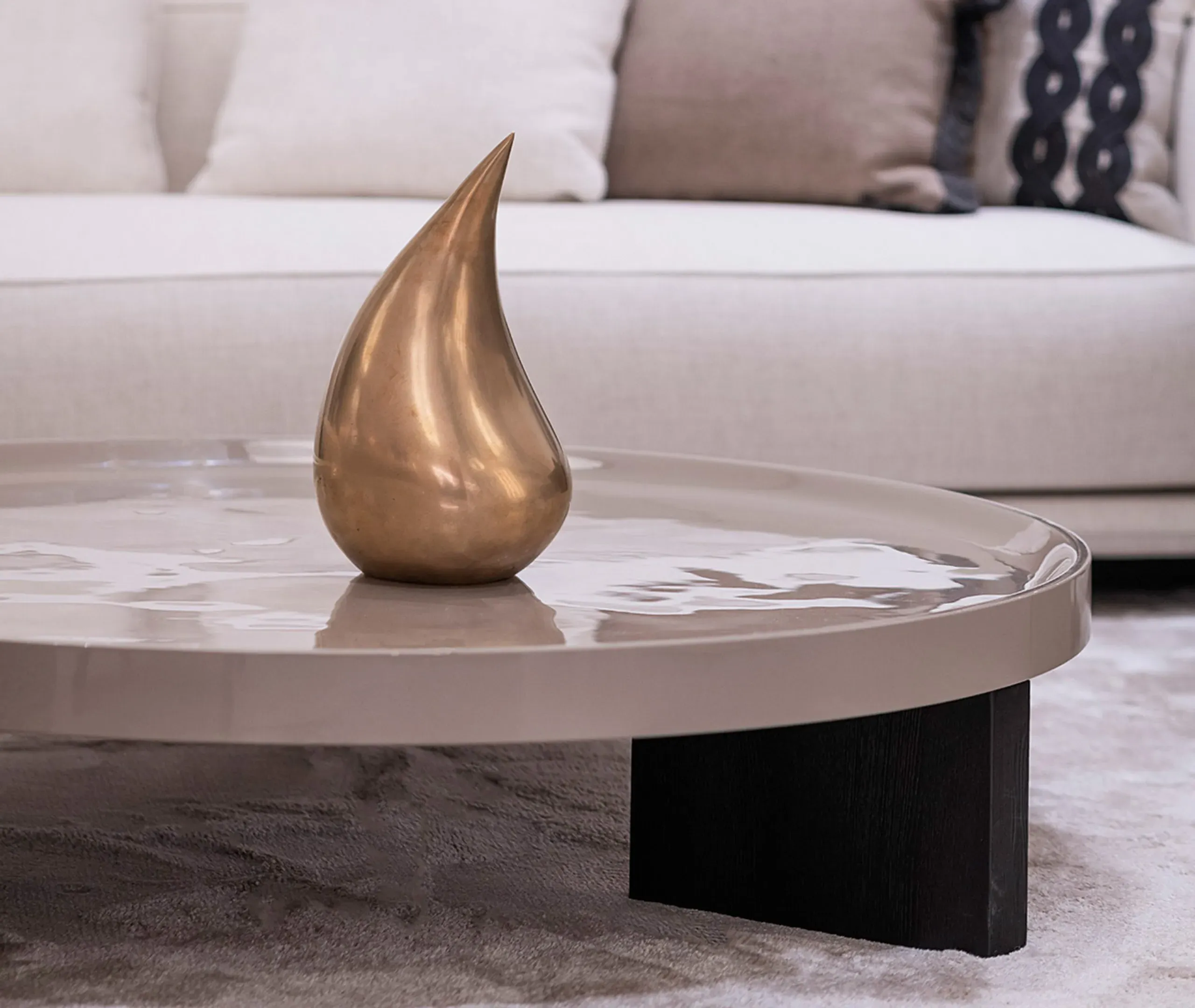 Tear Sculpture Decorative Object - Gold, Bronze