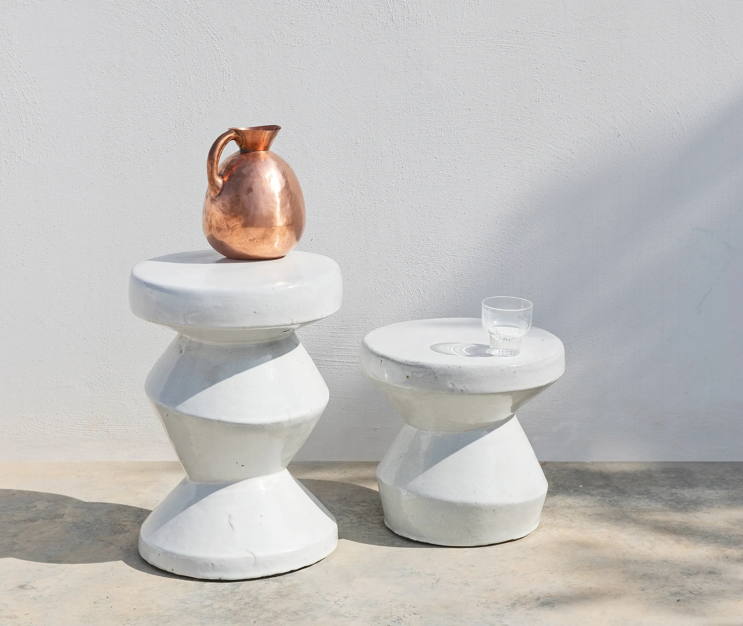 Inout 48 Side Table - White, Concrete