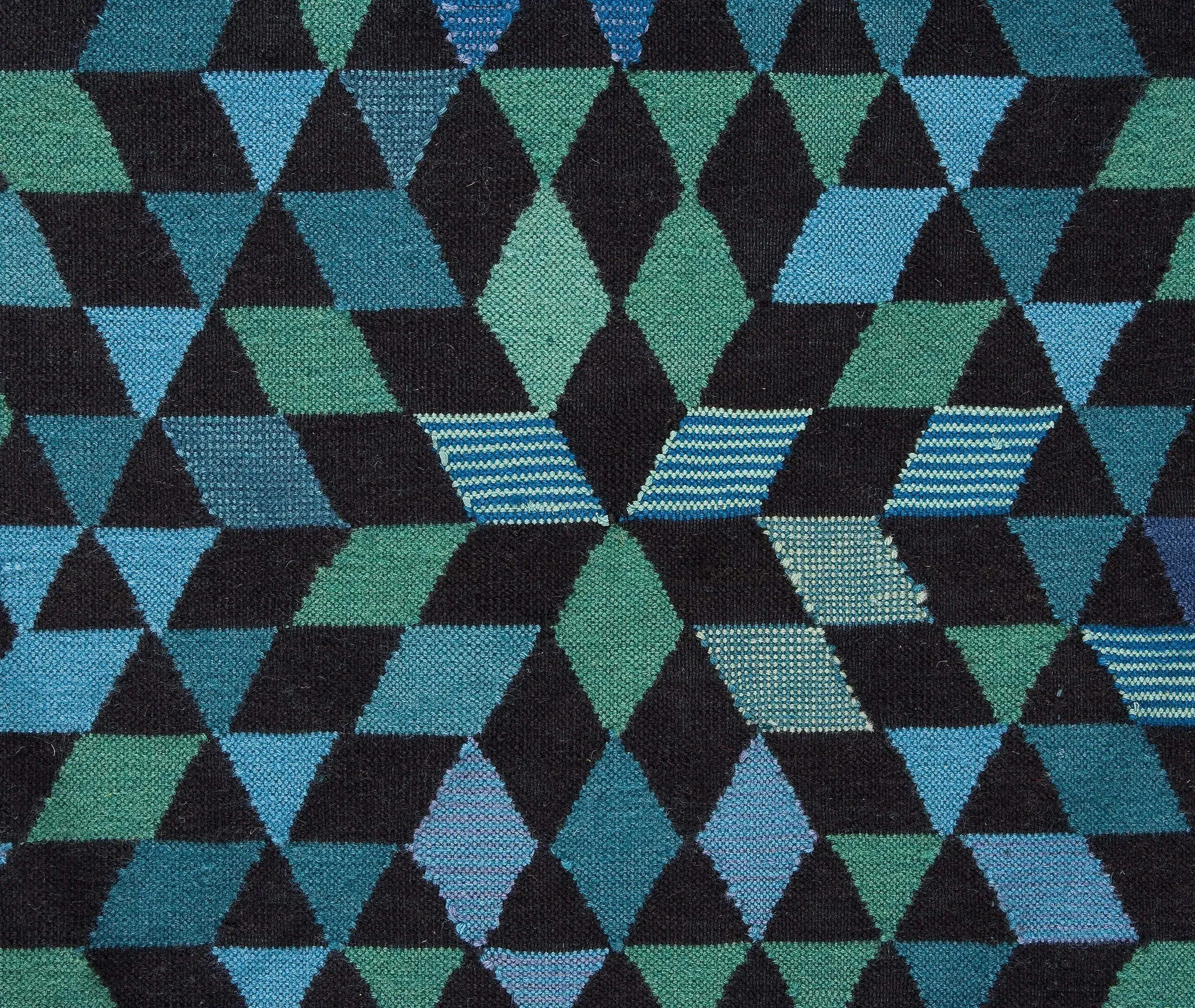 Medium Carpet Diamond Medallion - Blue Green, Wool