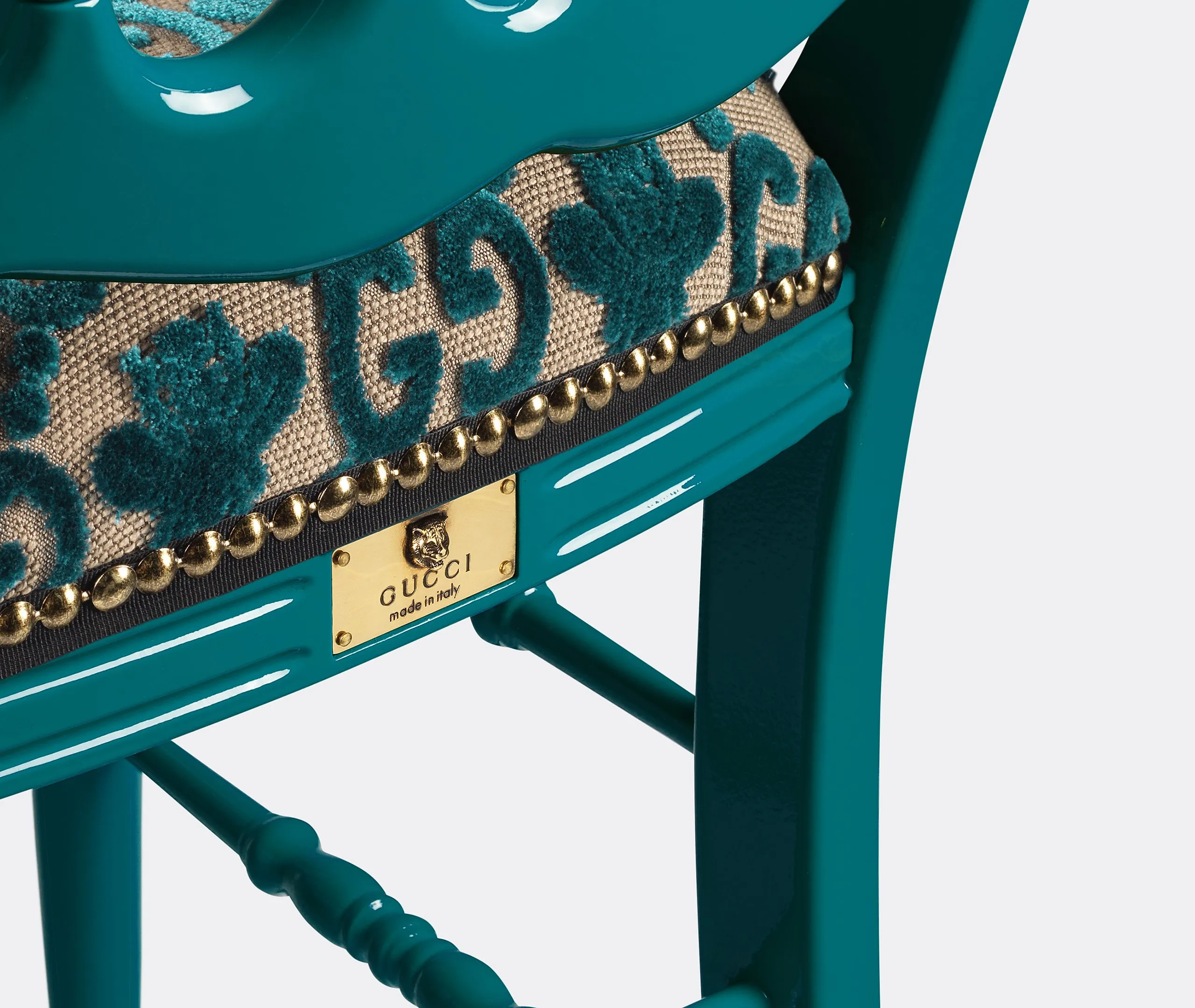 Francesina Chair with Brass Details - Peacock, Beech Wood