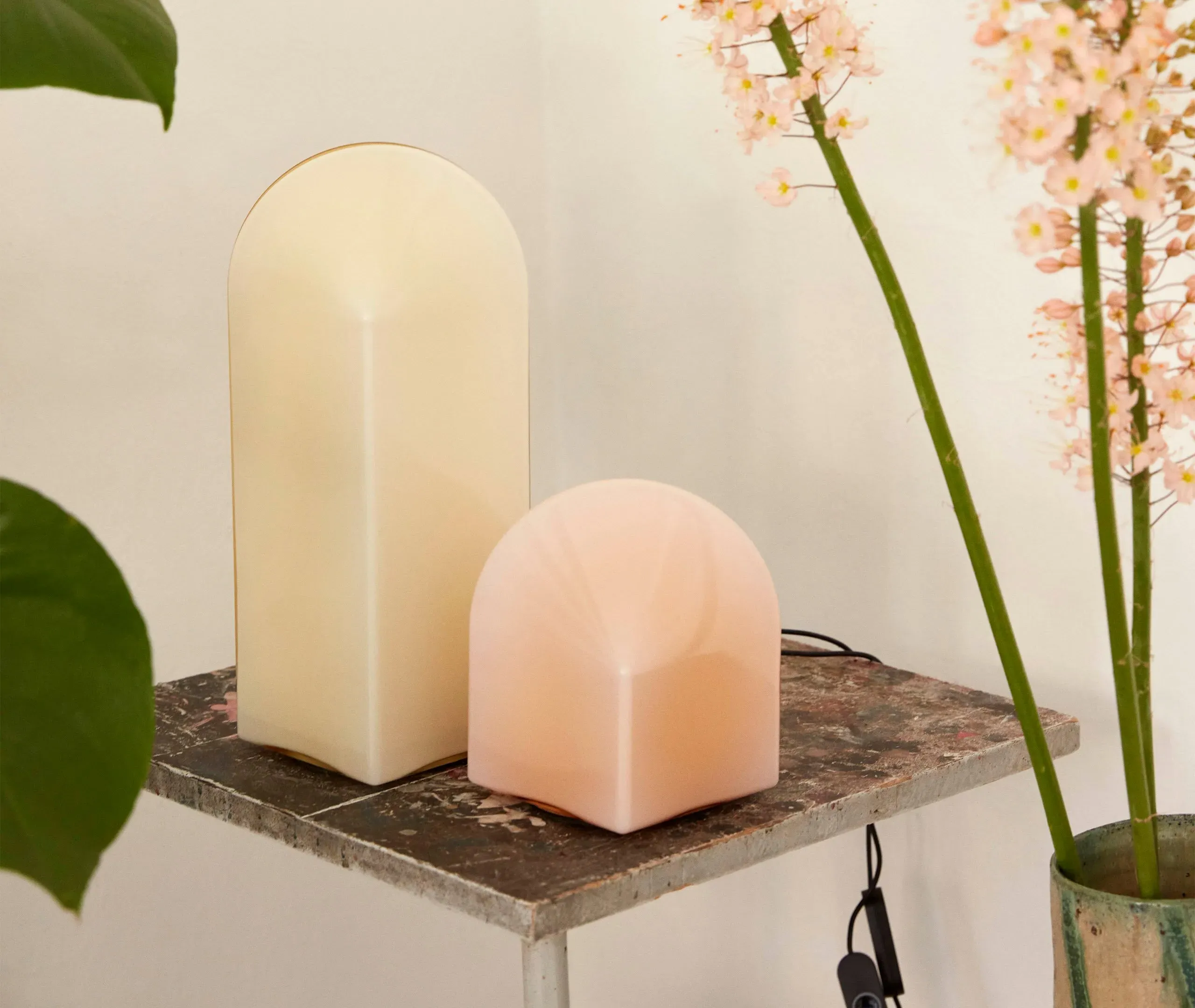 Small Table Lamp with EU Plug - Pink, Glass