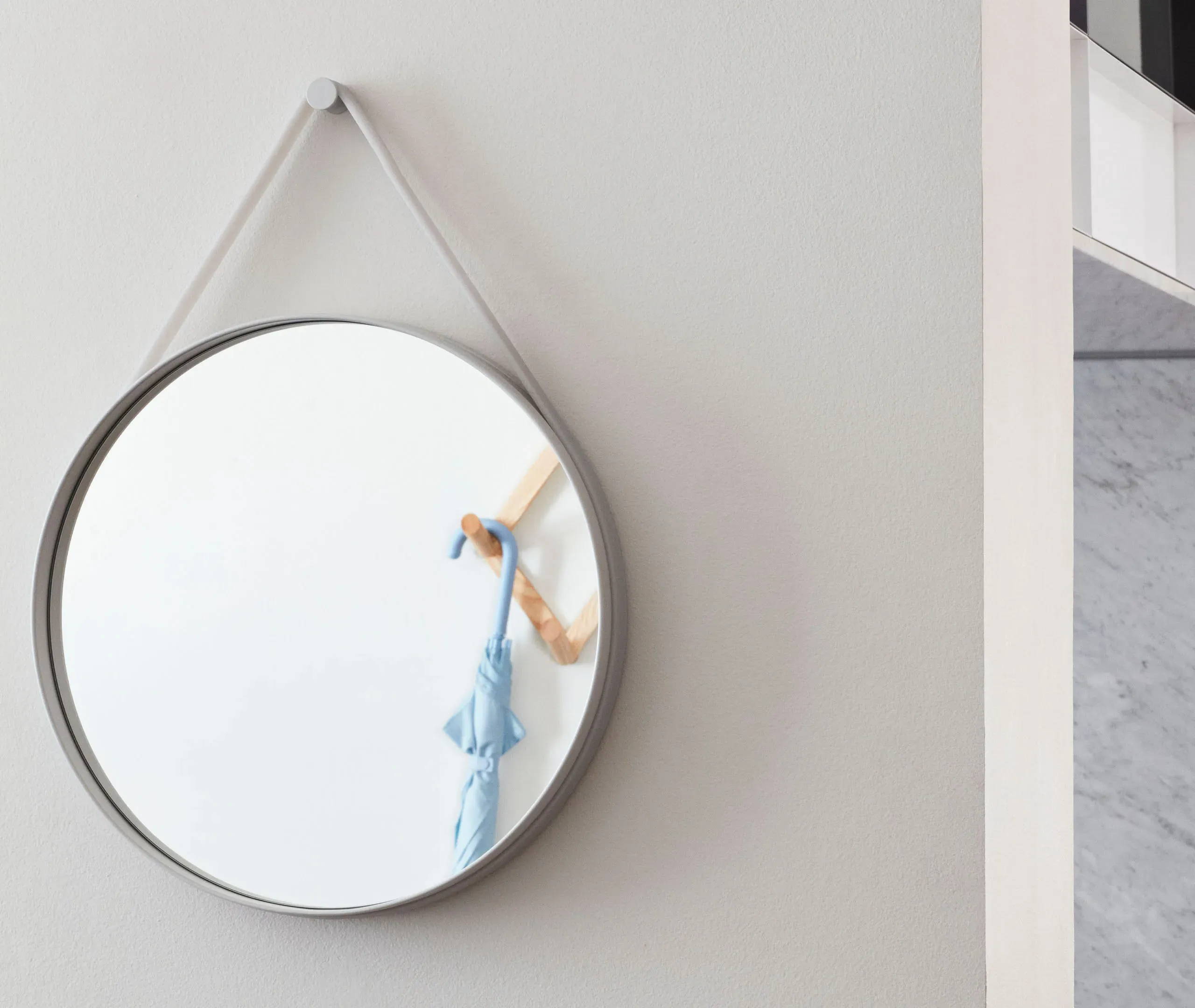 Strap Mirror No 2 Round Wall Mirror - Light Grey