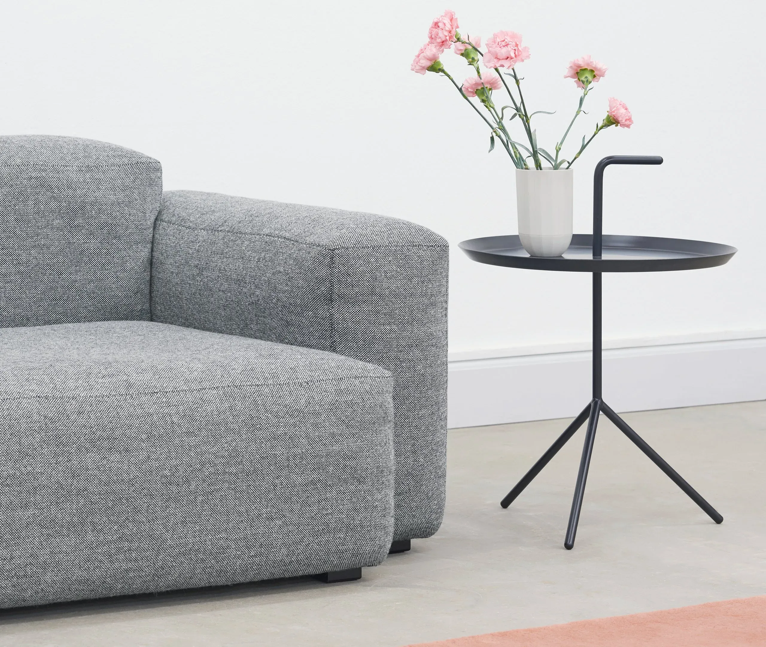 XL Coffee Table with 3 Legs - Black, Steel