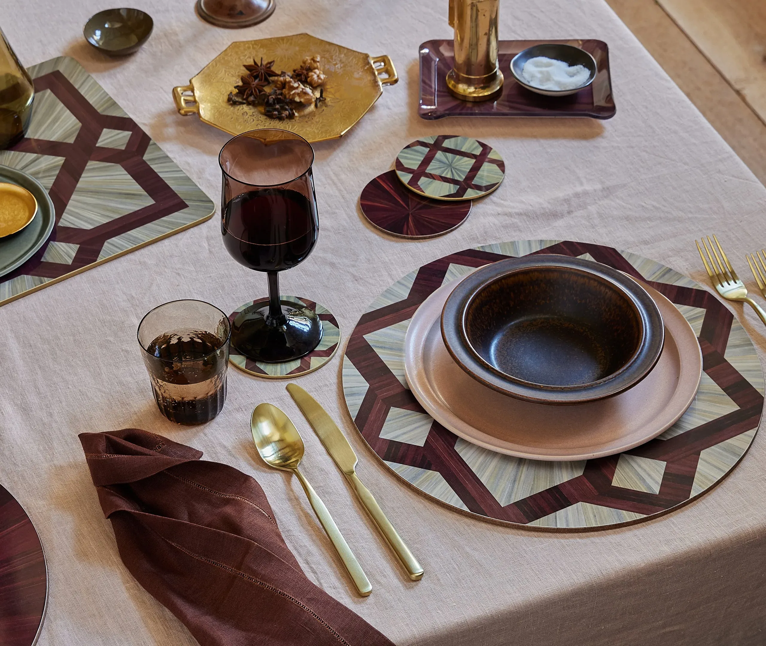Round Coaster Set with Moorish Design - Prune, Wood
