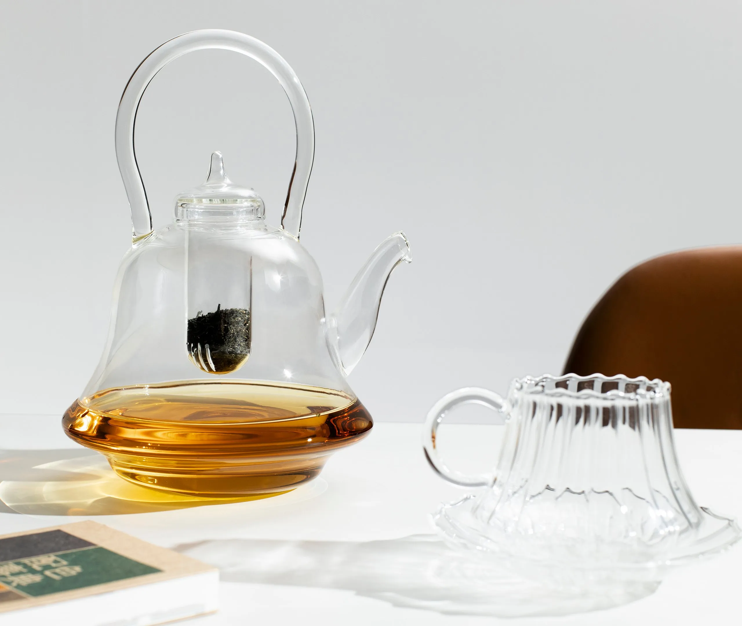 Folk Teapot - Clear, Borosilicate Glass