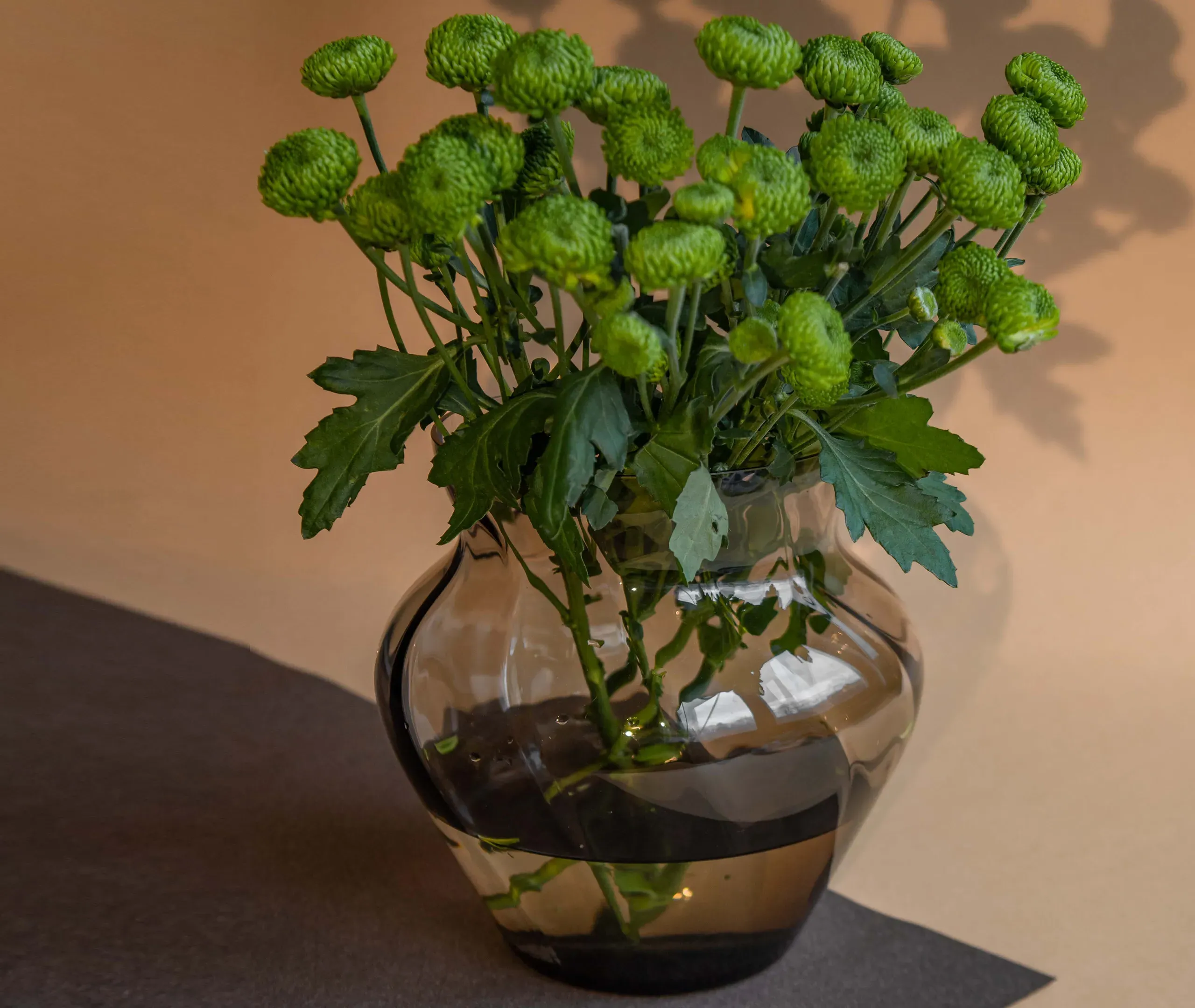 Marika Vase - Black Smoke