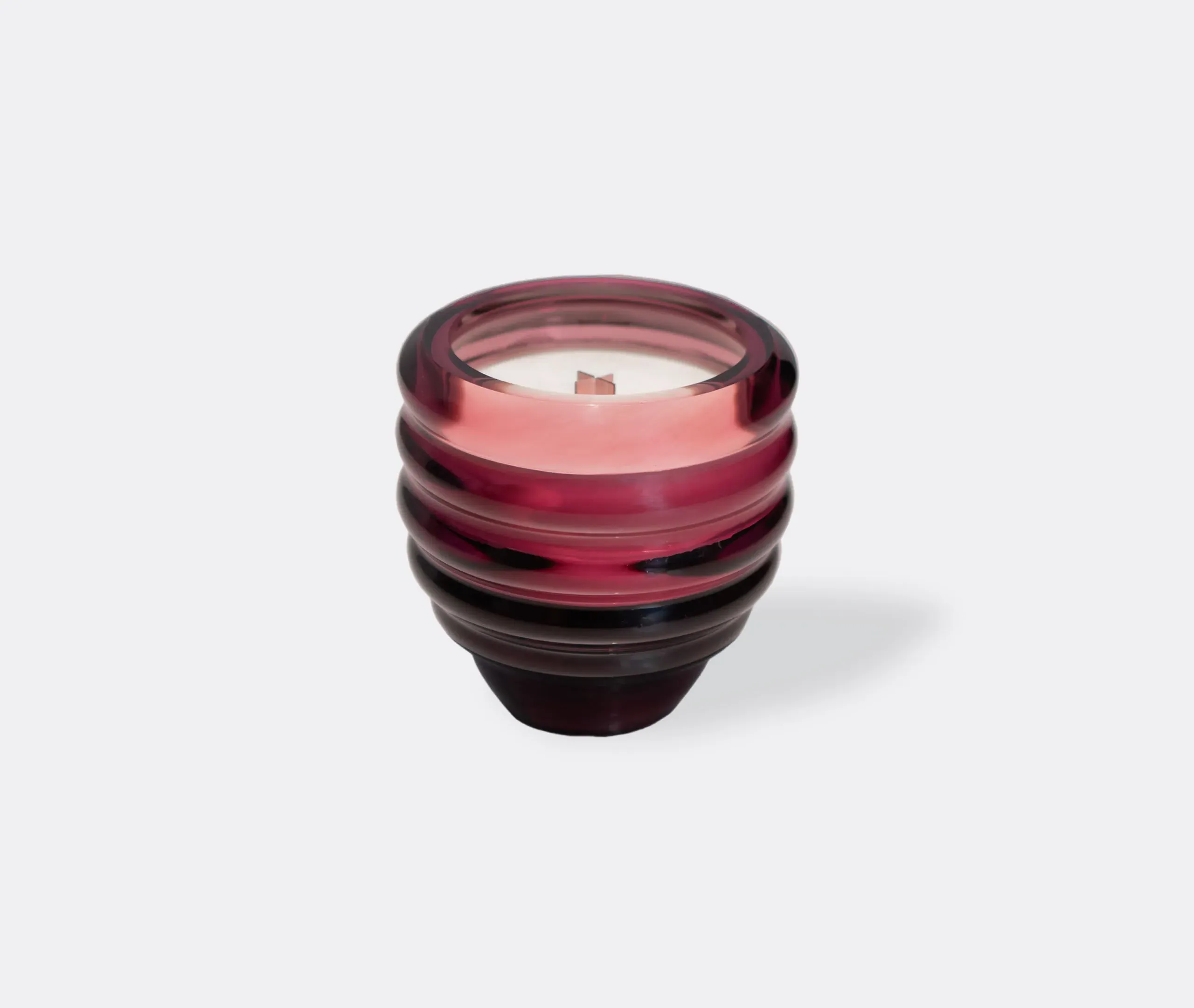 Scented Candle with Wooden Wick - Violet