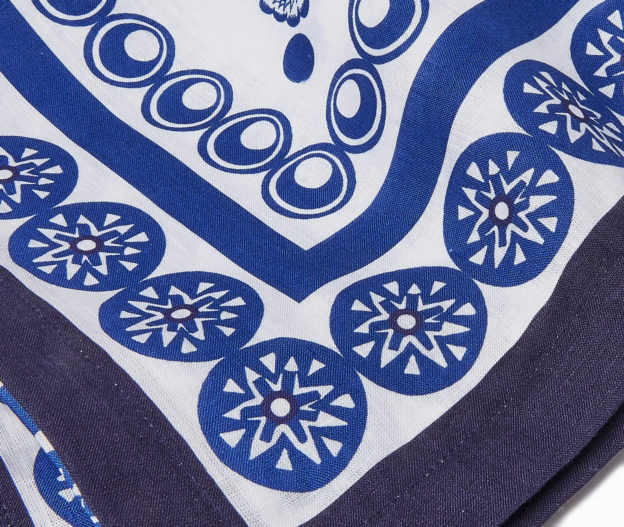 Big Pineapple Blu Large Tablecloth - Blue, Linen alternate view