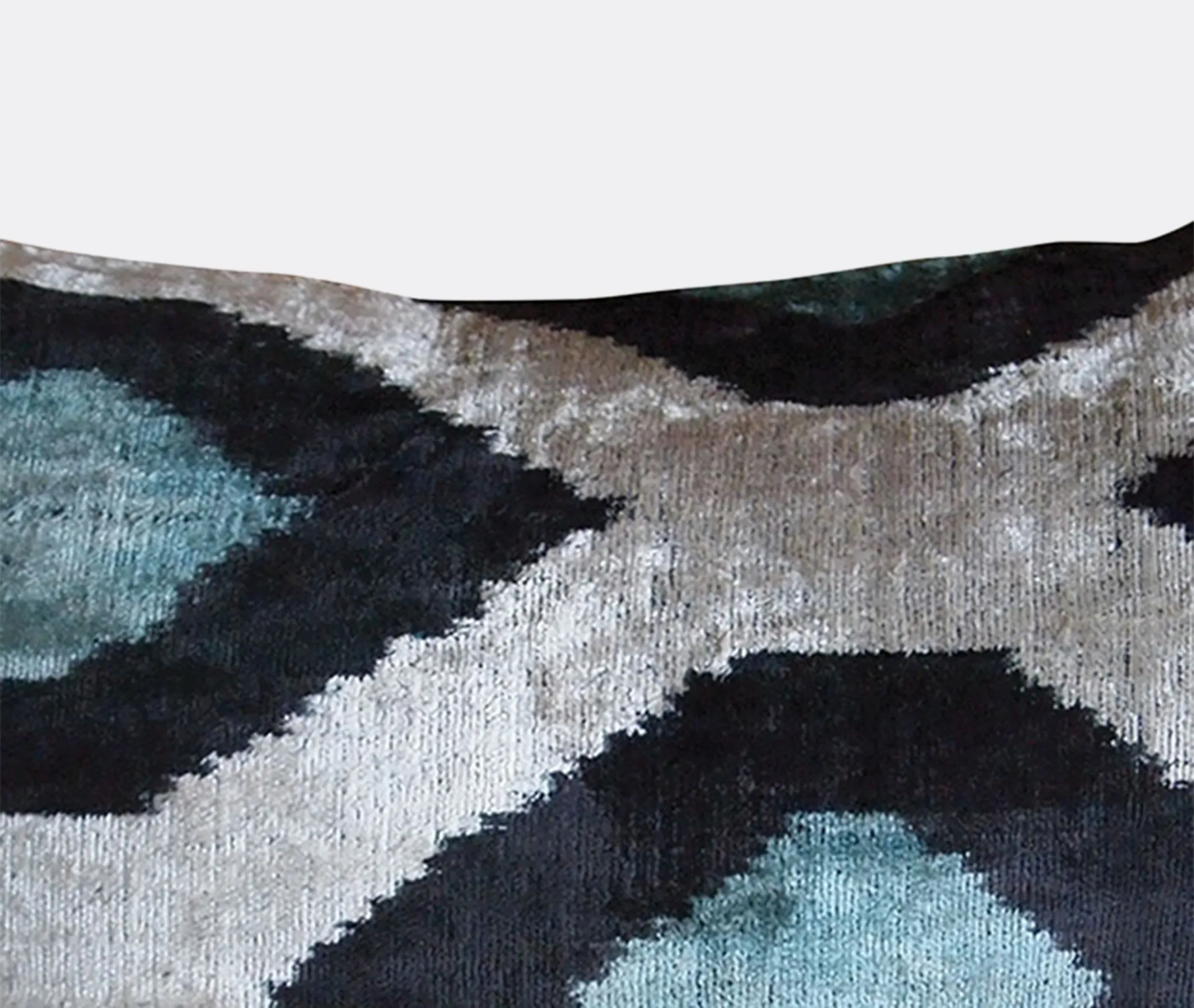 Silk Velvet Cushion with Pattern - White, Blue