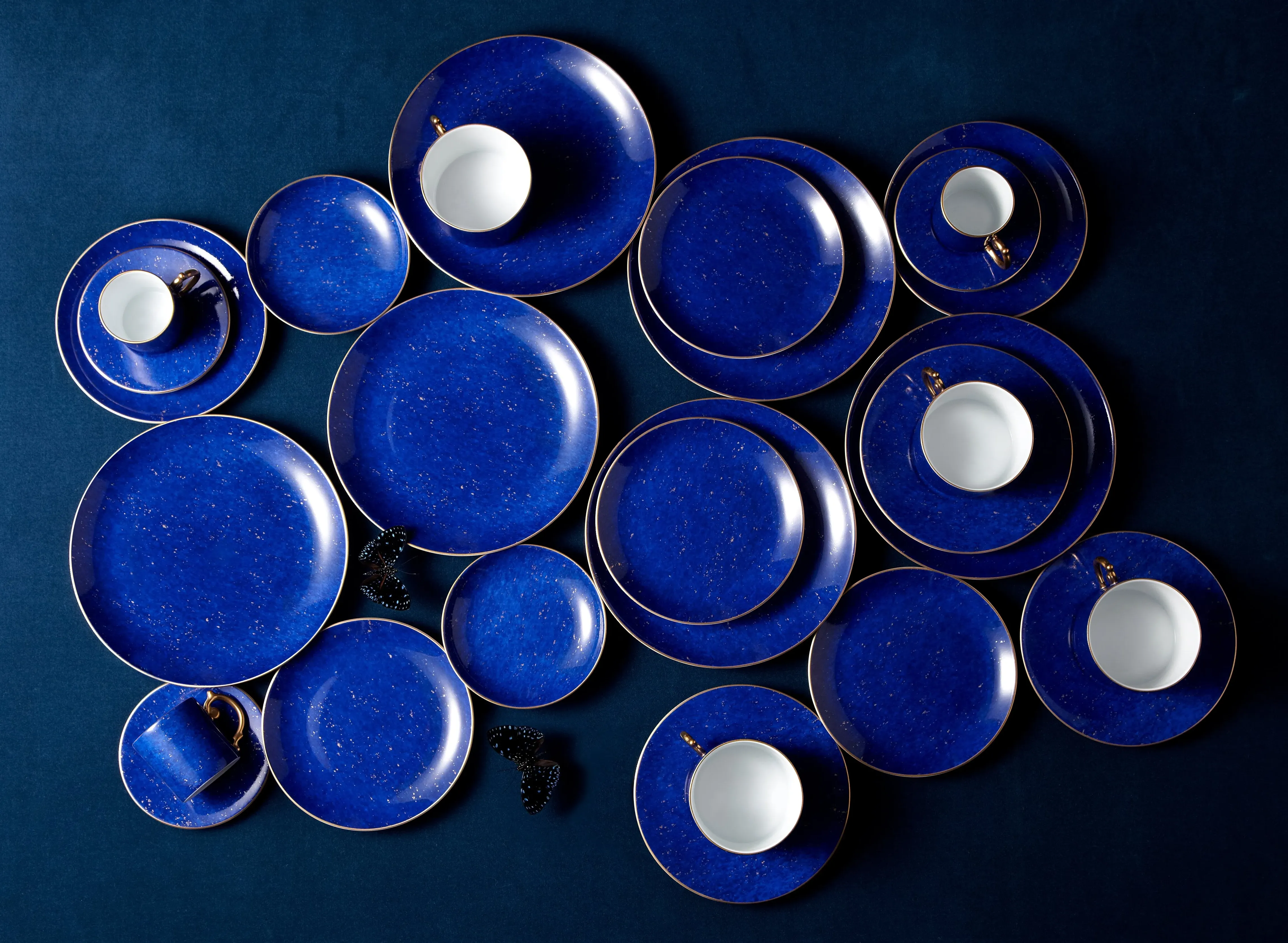 Charger Plate with Gold Rim - Blue, Ceramic