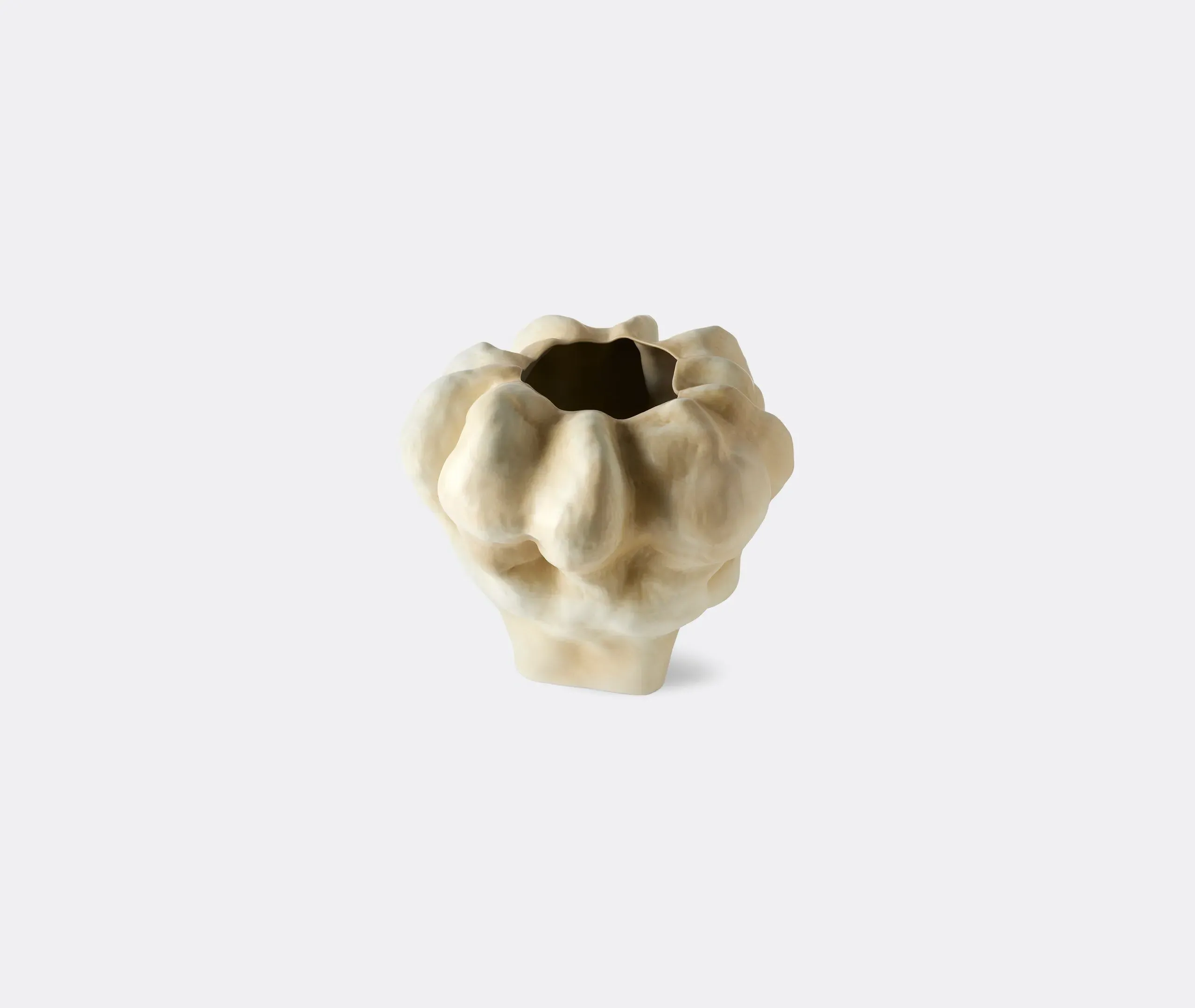 Short Vase Hand-Sculpted - Latte, Porcelain