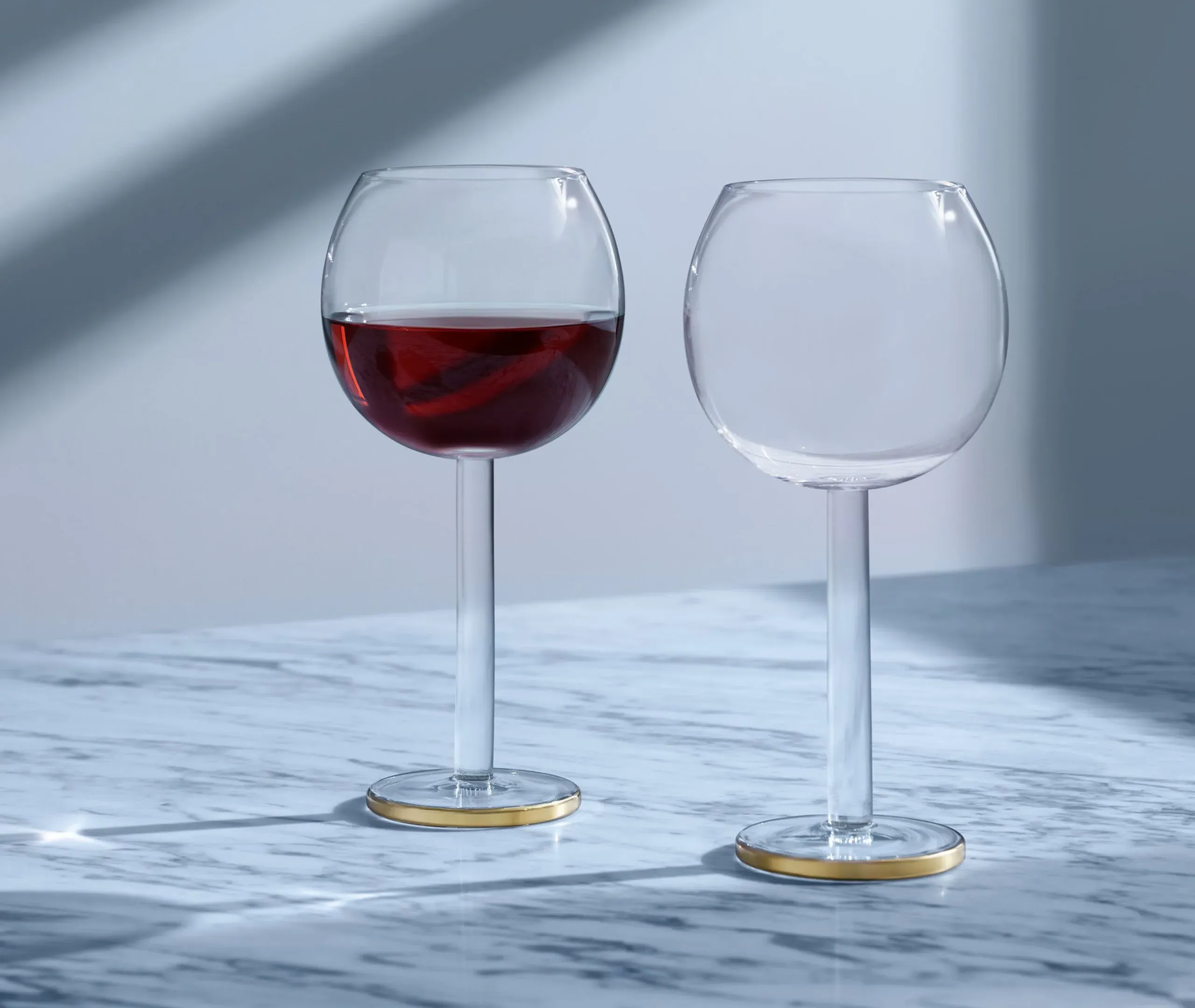 Set of 2 Wine Goblets - Gold, Glass