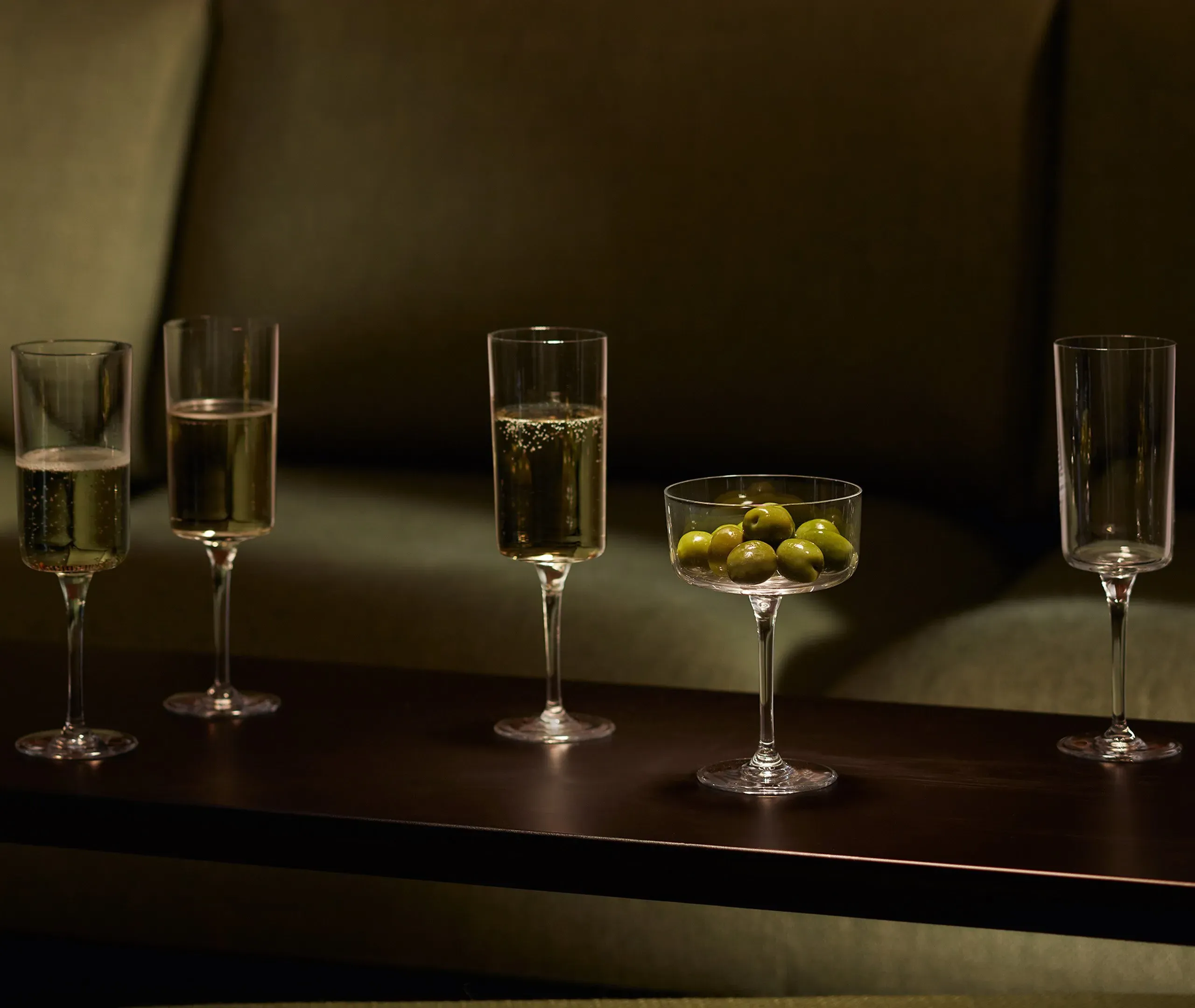 Set of 4 Champagne Flutes - Clear, Glass