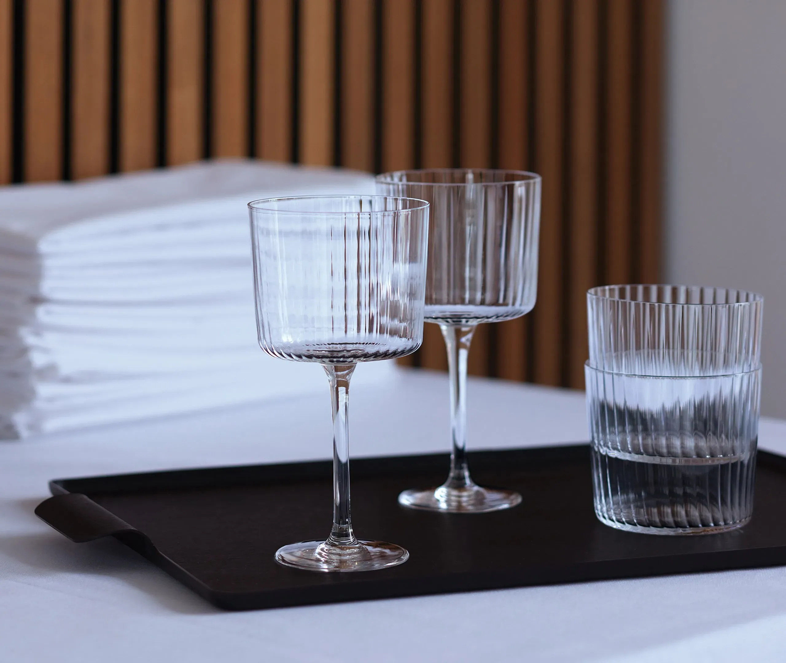 Set of 4 Wine Glasses - Clear, Glass
