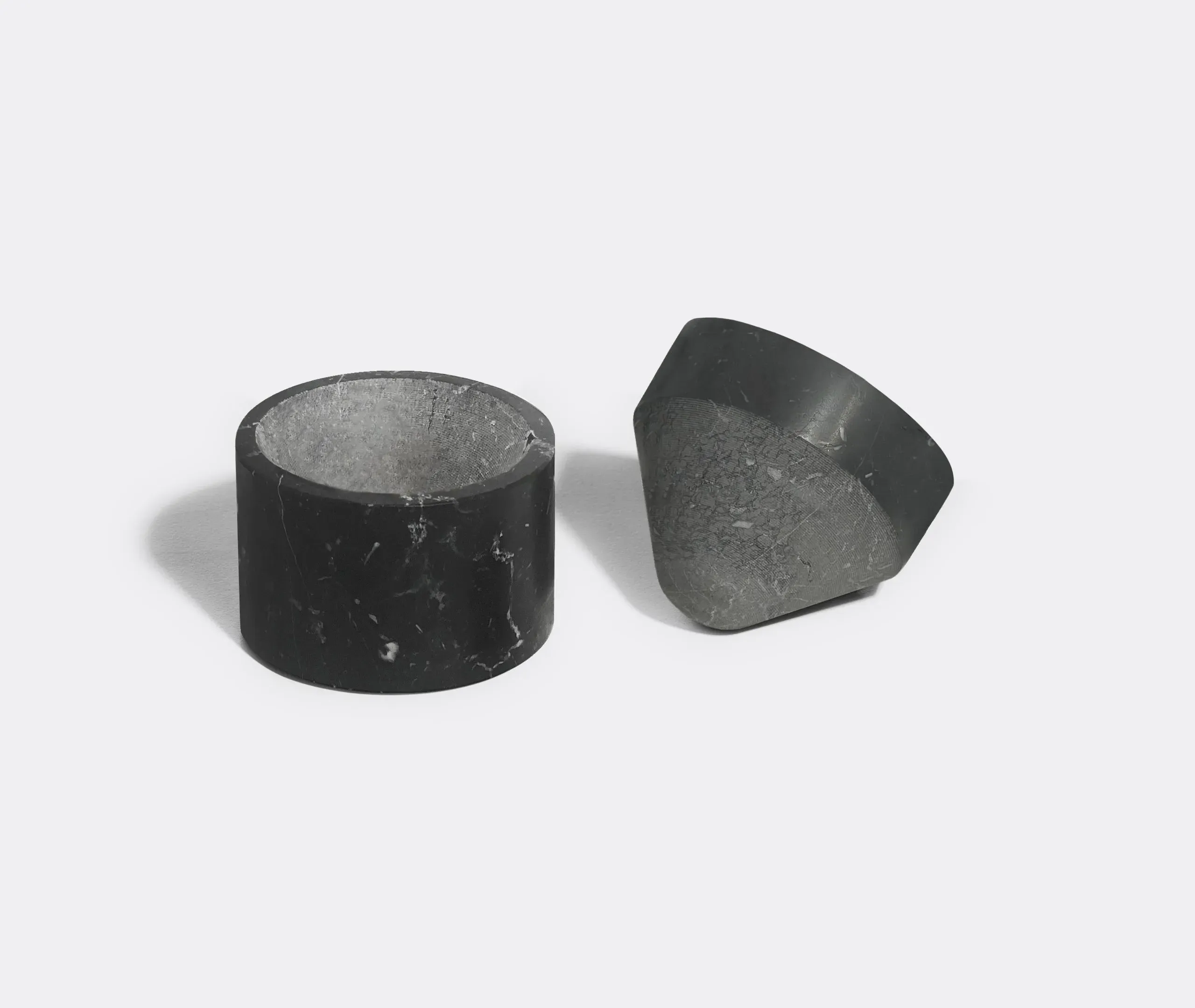 Nutcracker Kitchen Tool - Black, Marquina Marble