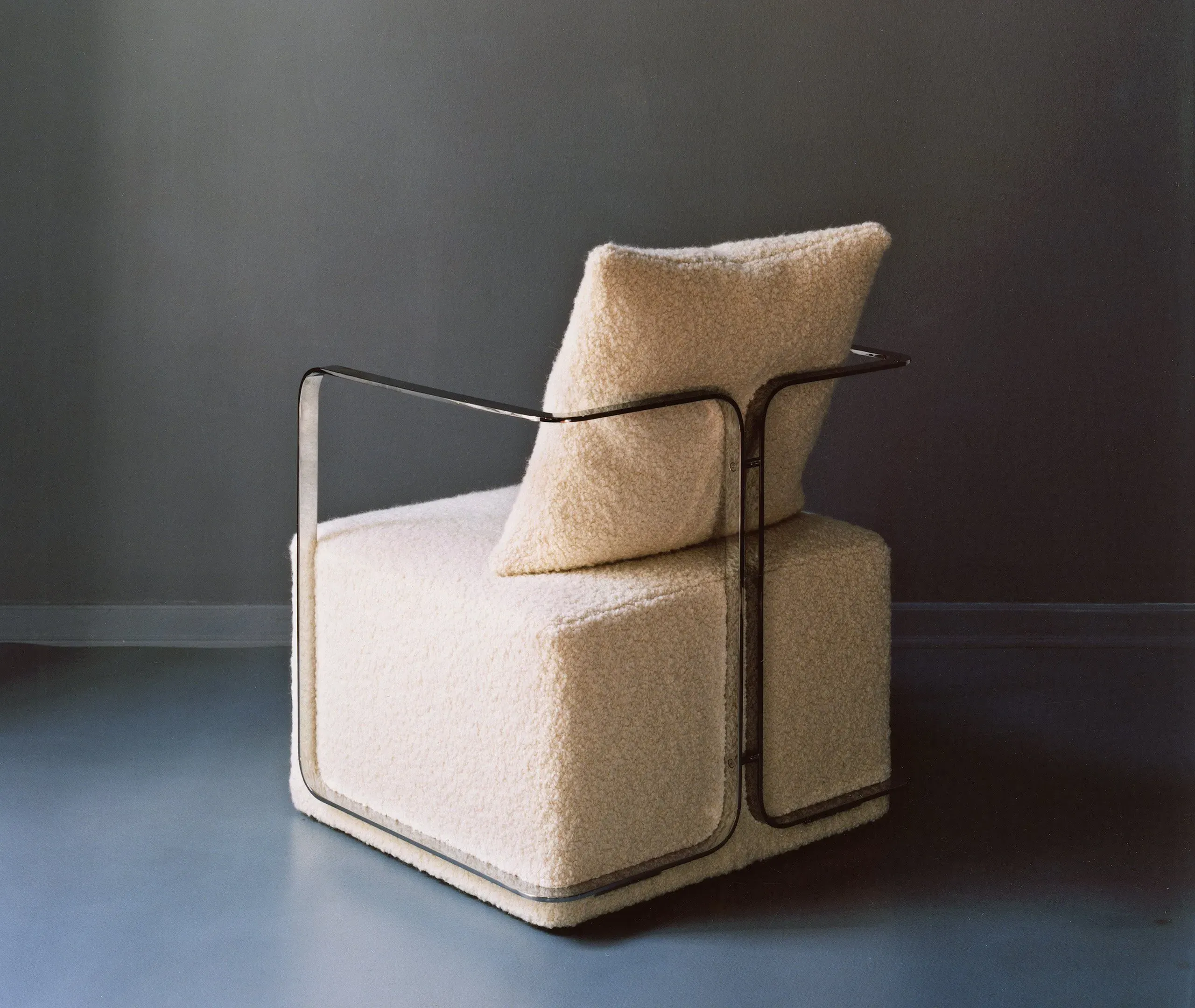 Cuboid Armchair with Steel Frame - Natural Wool